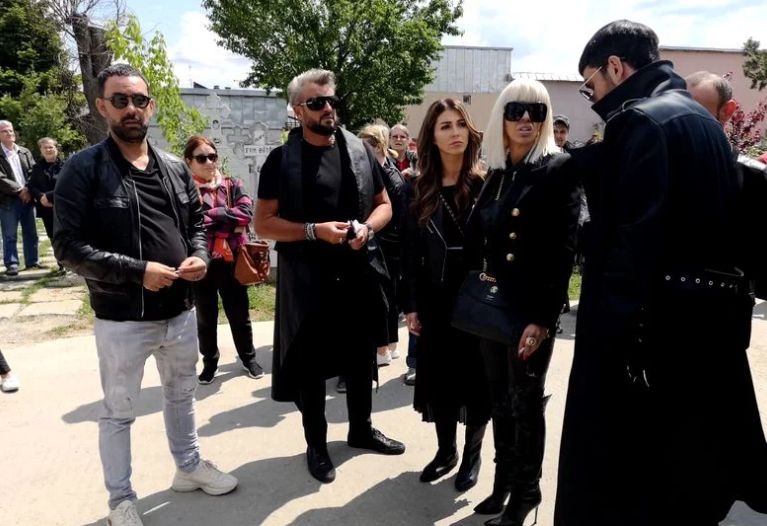 Cea mai grea săptămână pentru Cătălin Botezatu! Designerul și-a înmormânat un prieten