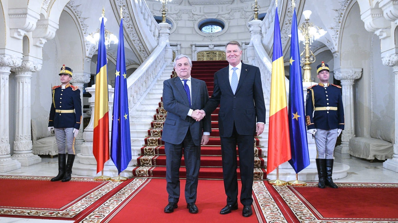 FOTO. Preşedintele Klaus Iohannis l-a primit pe Antonio Tajani la Cotroceni. Preşedintele PE: "Dumneavoastră aveţi un rol foarte important pentru noi"