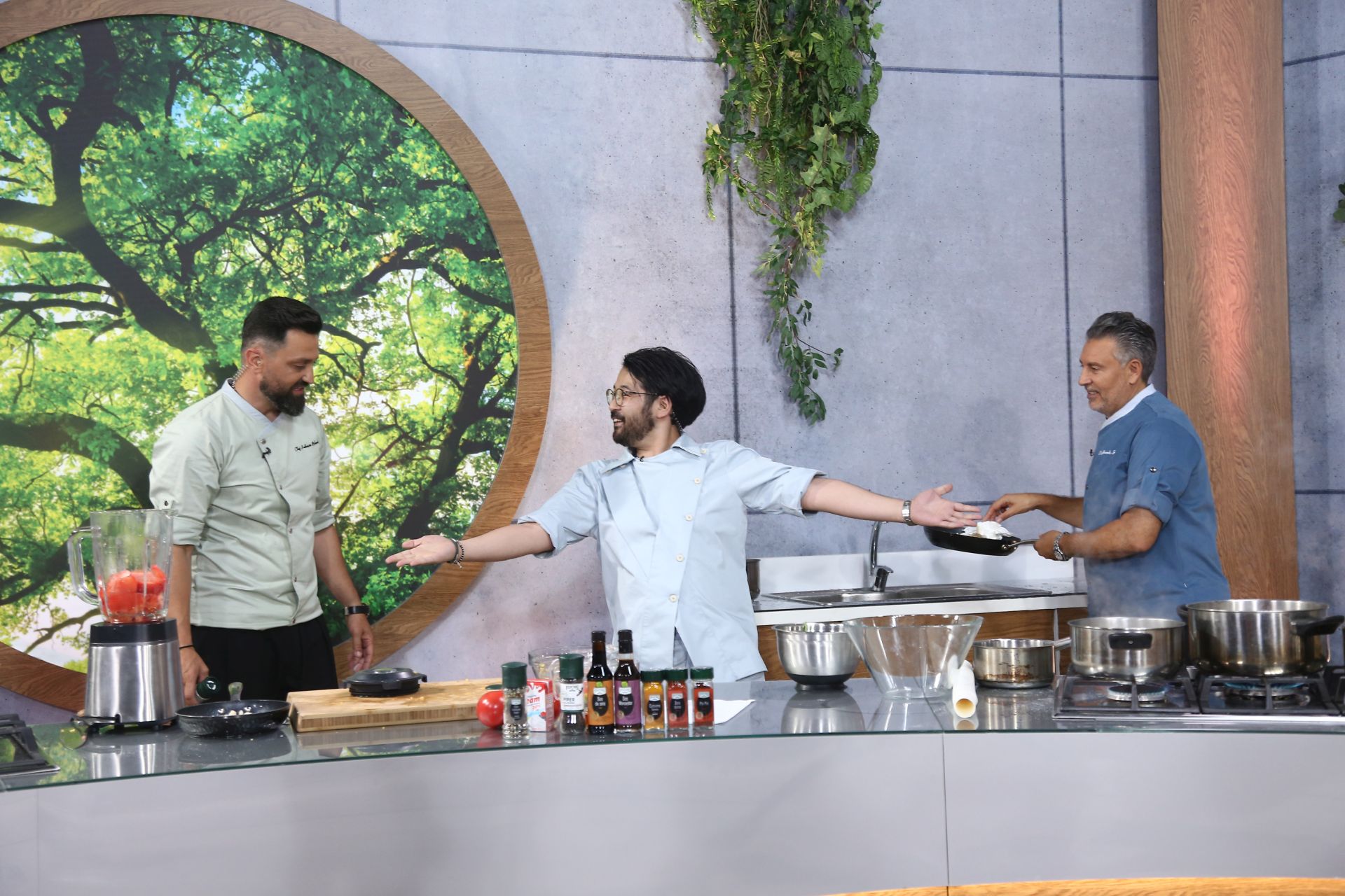 Reguli noi la „Chefi la cuțite”, sezonul 14. Premiera show-ului culinar de la Antena 1 are loc în această seară