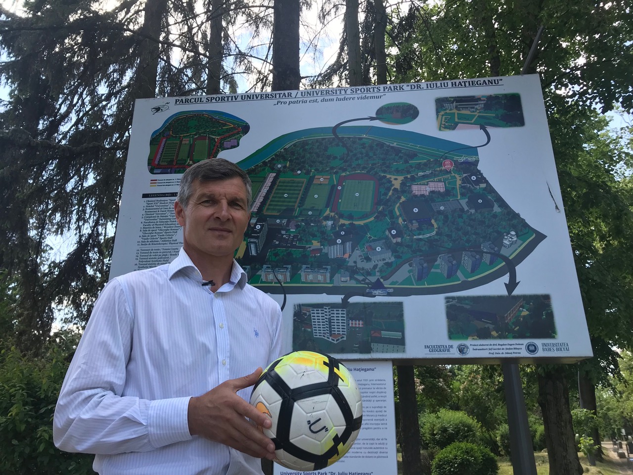 Amintirile lui Ovidiu Sabău înainte de meciul demonstrativ ”Generația de Aur” - Legendele Barcelonei: ”Jucam fotbal cu cutia de pateu”