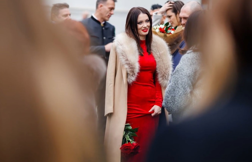 Ce a pățit Anca Dumitra cu o zi înainte de cununia civilă cu logodnicul austriac: „A fost cu peripeții! Acum mă cheamă Anca Spendier”