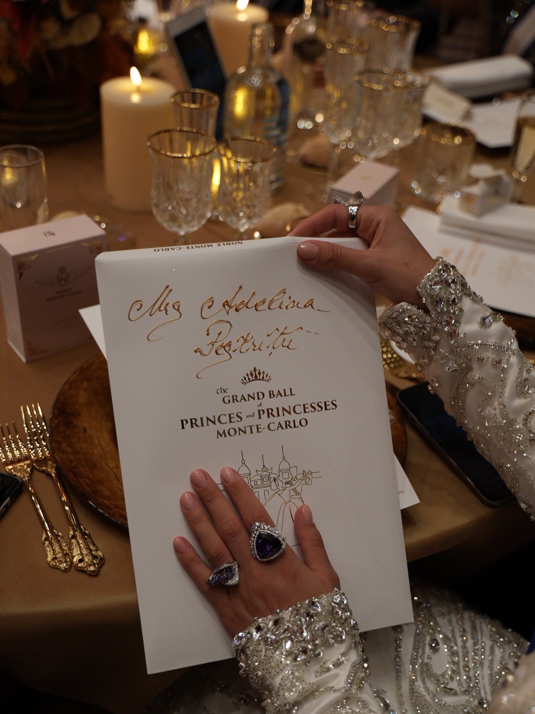 Adelina Pestrițu, în rochie prețioasă și cu tiară pe cap la Marele Bal al Prinților și Prințeselor de la Monte Carlo: „Am trăit un vis în pași de dans”