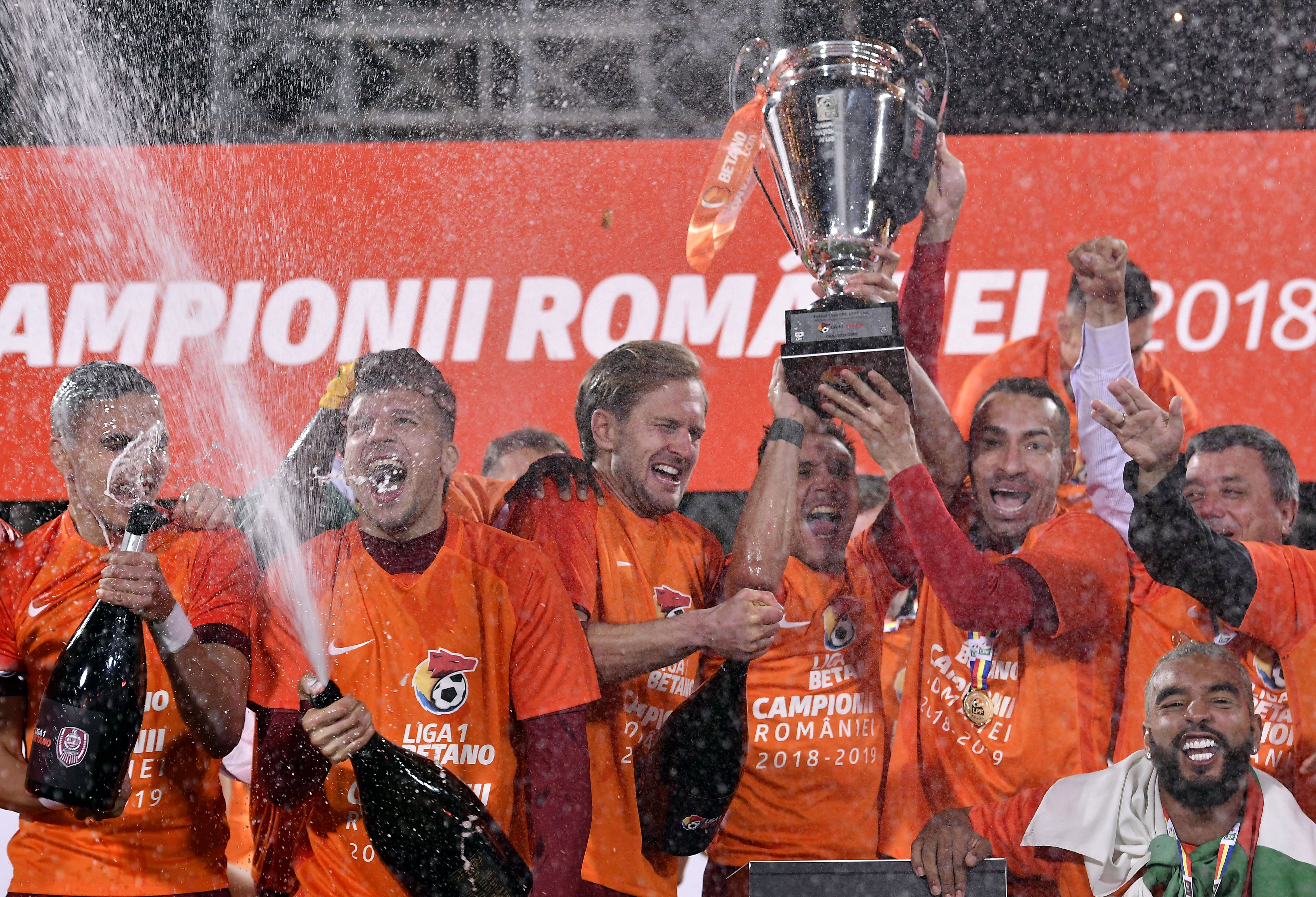 CFR, aroganță către FCSB: ”Următorii trei ani sper ca tot noi să ieșim campioni”