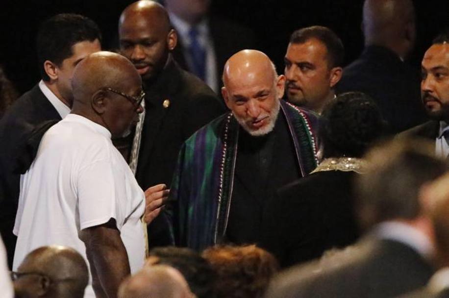 Funeraliile lui Muhammad Ali! 50 de fotografii care îți vor tăia respirația. Ultimul drum al ”celui mai mare”! GALERIE FOTO