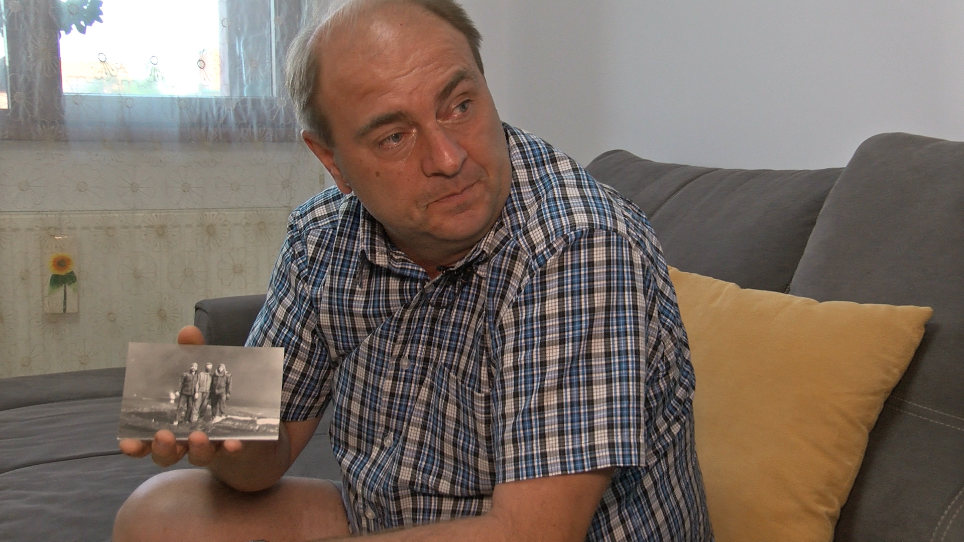 EXCLUSIV/ Pompierul român care a fost în iad: ”700 de sonde ardeau, cerul era negru și 45 de zile n-am văzut soarele”
