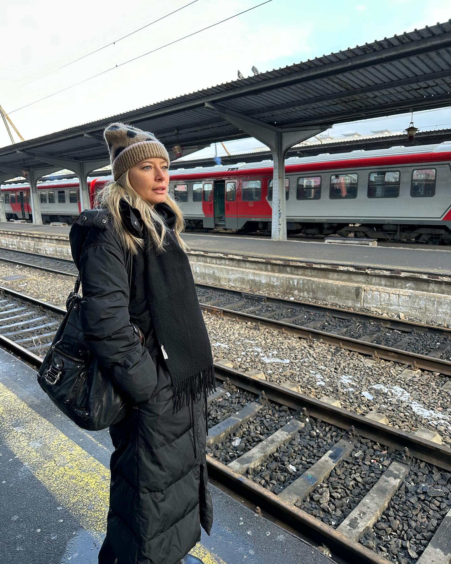 Prin ce trece Laura Cosoi, însărcinată pentru a patra oară: „Nu îmi amintesc să fi trăit asta de 5 ani încoace”