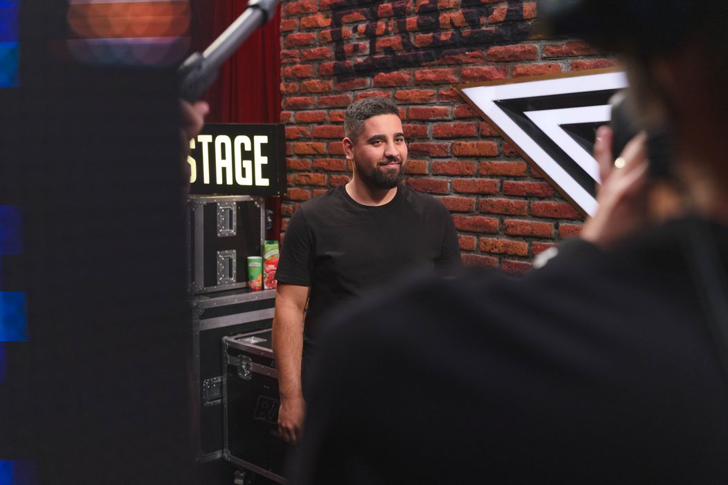 Cine este Ion Cozel de la „Românii au talent” 2025. Smiley și Pavel Bartoș au apăsat Golden Buzz pentru talentul său. „Un diamant neșlefuit”