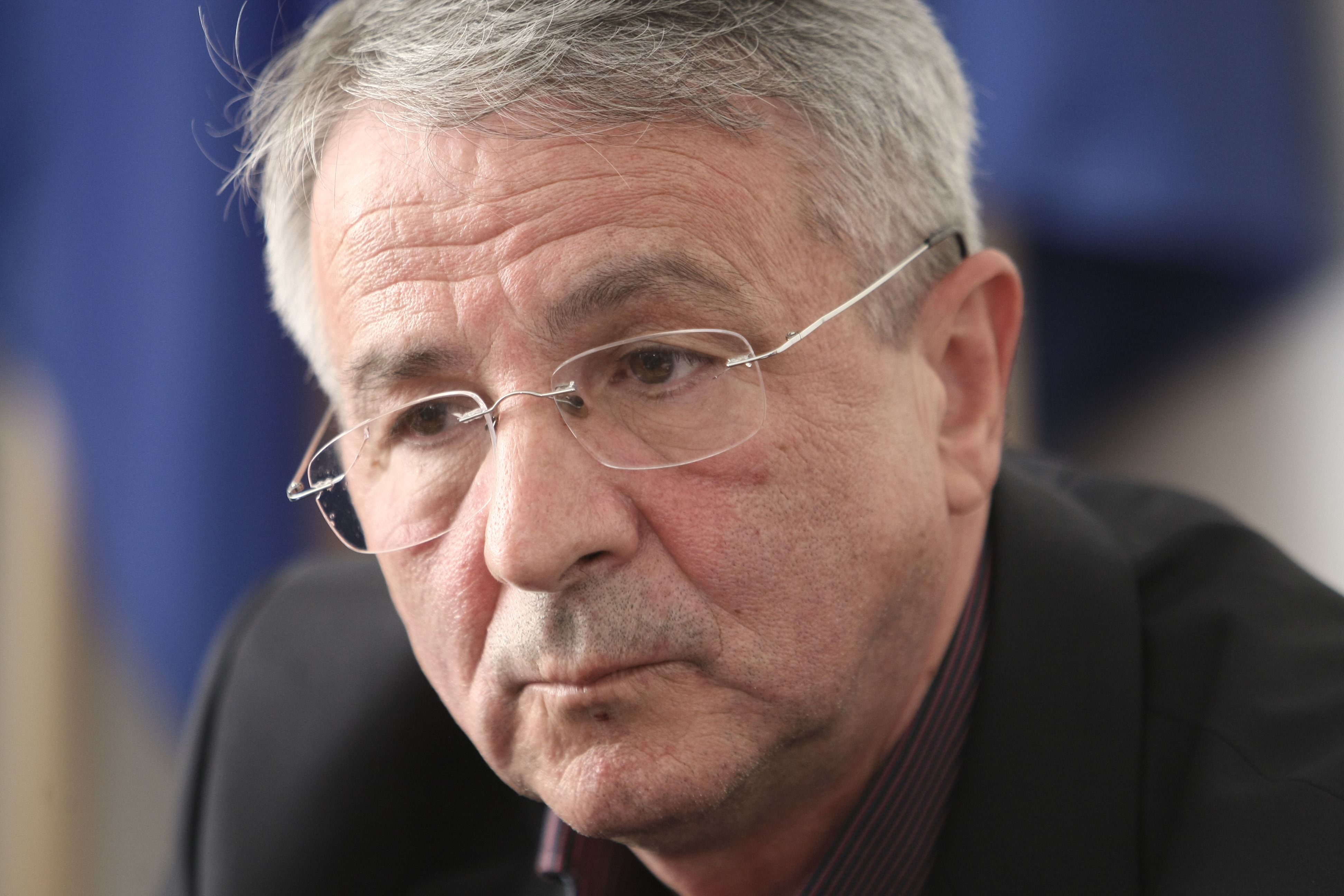 Marius Lăcătuș a ales: Ion Ion este noul antrenor al echipei CSA Steaua. ”Ozonel”, prezentat azi. Primele declarații: ”Palmaresul e la noi”. Reacția lui Gigi | FOTO