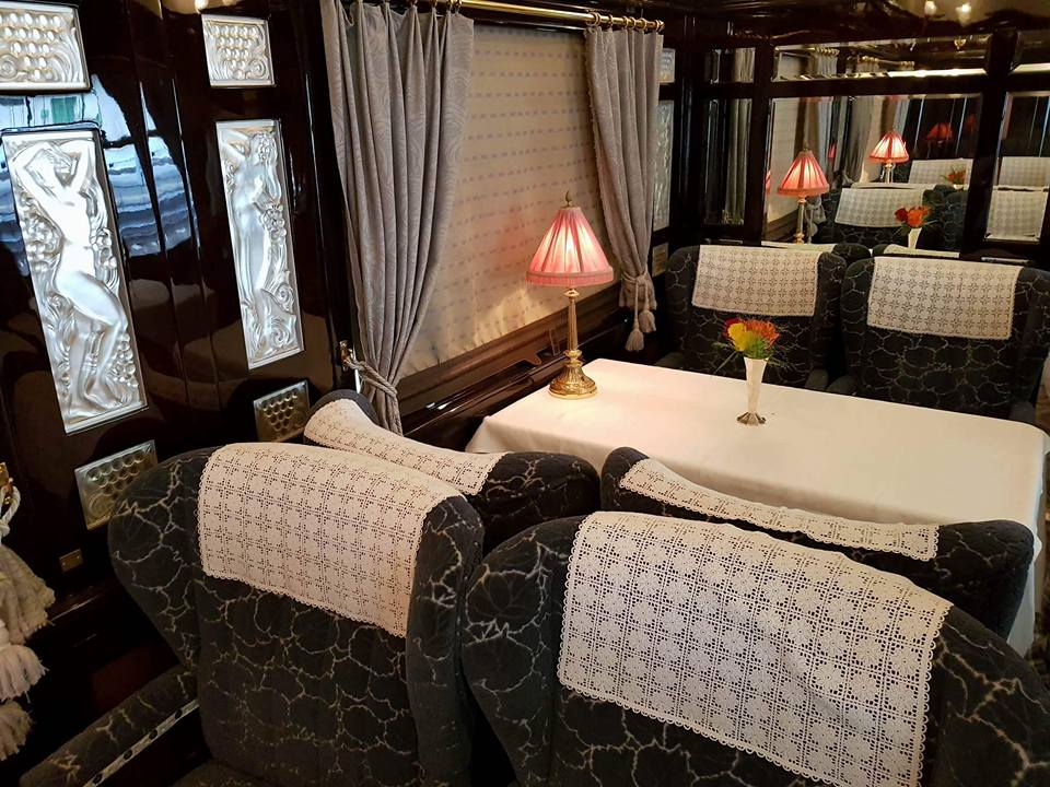 GALERIE FOTO | Trenul de epocă Orient Express a ajuns, încă o dată, în România. Face acest lucru, de peste 130 de ani