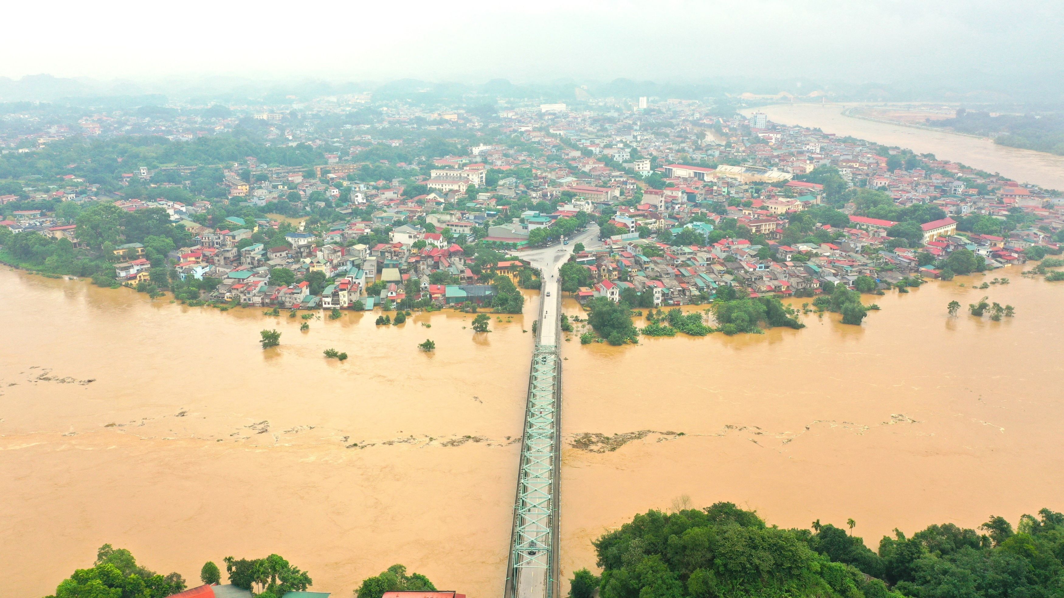 Yagi, cel mai puternic taifun din Asia, a ucis 152 de persoane în Vietnam. Inundații-record în Hanoi VIDEO