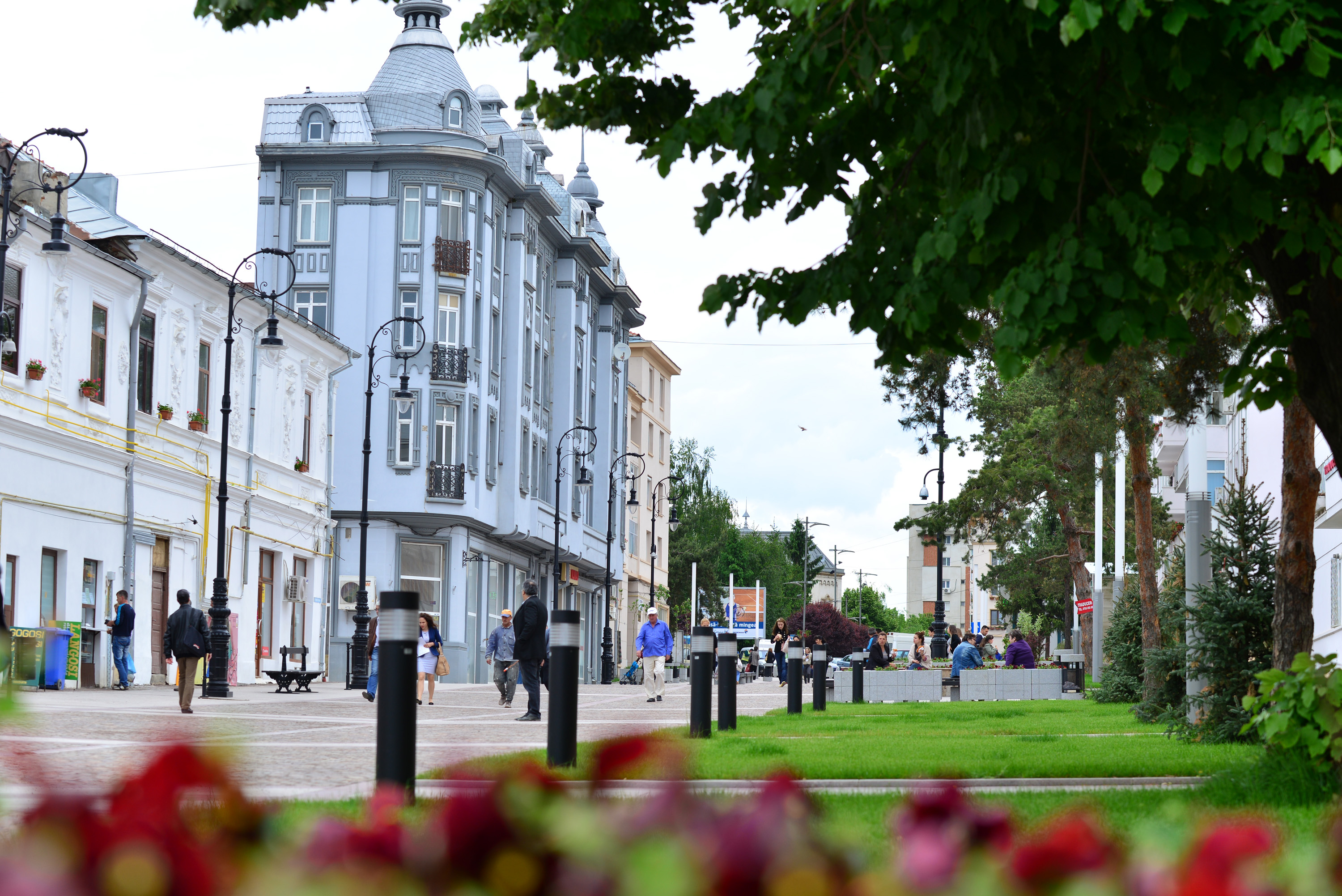 TURIST ÎN ȚARA MEA/ Oprește în Țara lui Papură Vodă ca să mânânci ciorbă de bureți! Vino la Craiova să vezi cum era pe vremea lui Pazvante Chioru’