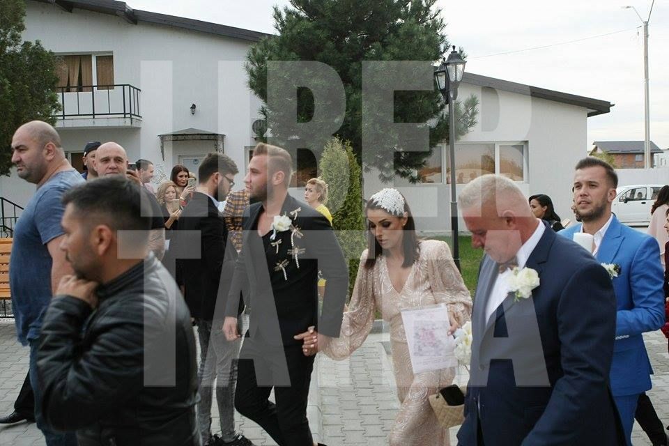 FOTO EXCLUSIV | Vali Crăciunescu, mire. Cum au arătat artistul și soția sa în ziua nunții