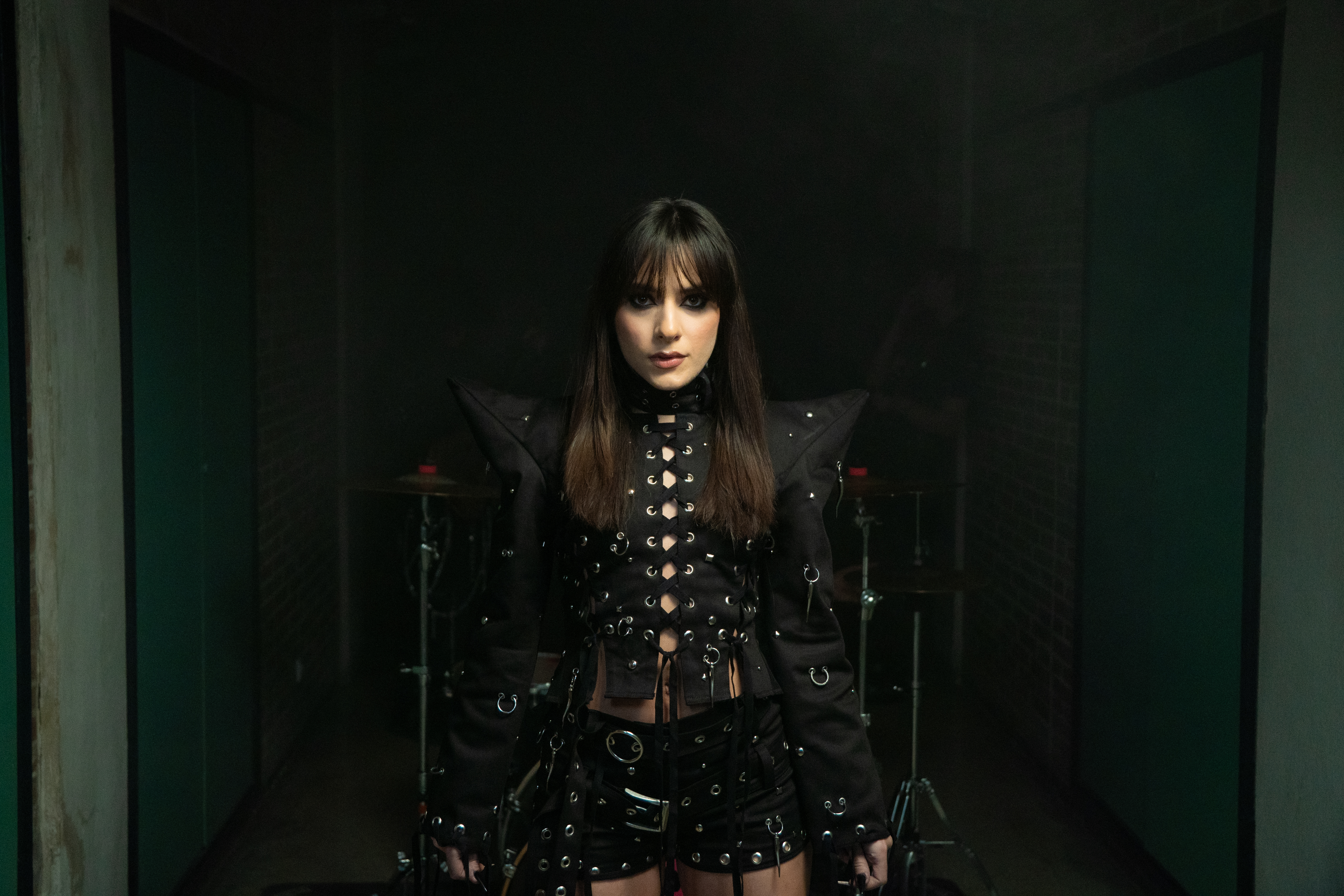 Cine este Alexandra Căpitănescu, artista care va reprezenta România la Eurovision 2026. Alături de cine va urca pe scenă