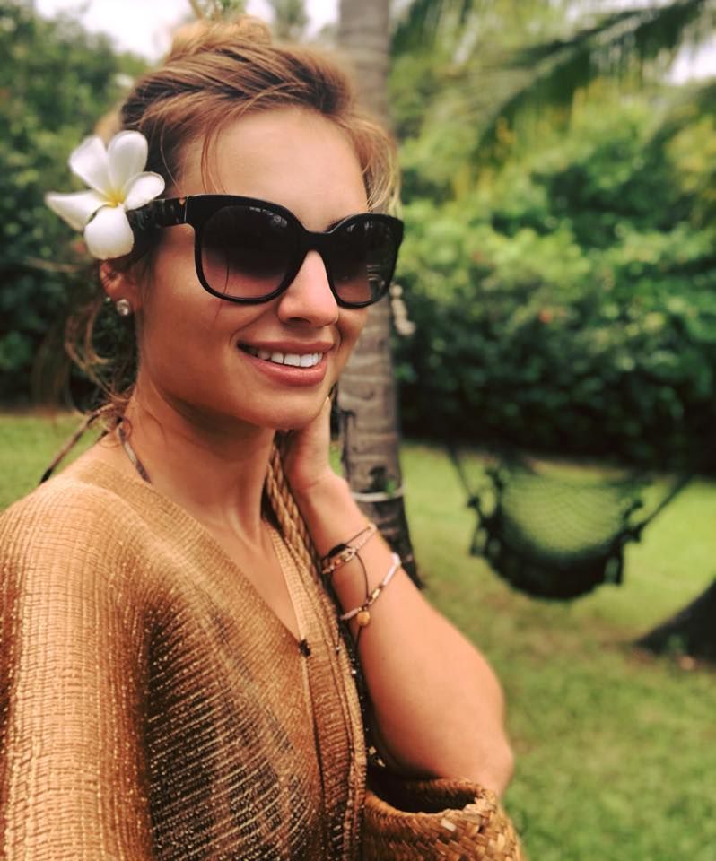 Emilia Dorobanțu a divorțat: „Mergem pe drumuri separate”. Ce i-a scris Alina Sorescu după ce a aflat