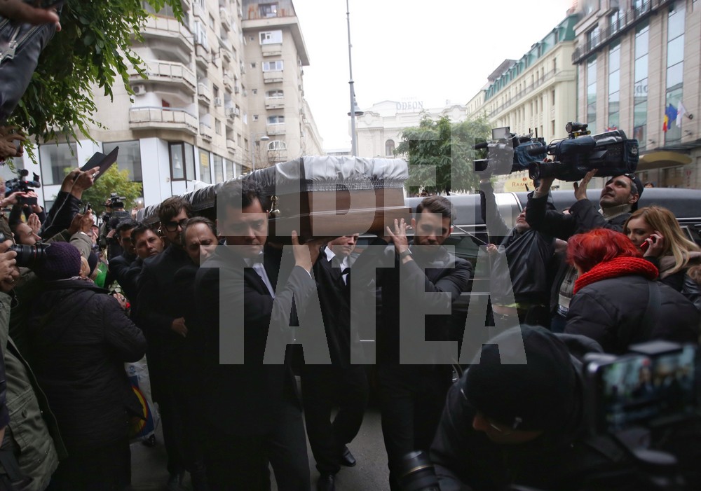 UPDATE. Când va fi înmormântată actrița Stela Popescu. Vineri, trupul său a fost depus la Teatrul de Revistă Constantin Tănase (FOTO&VIDEO)