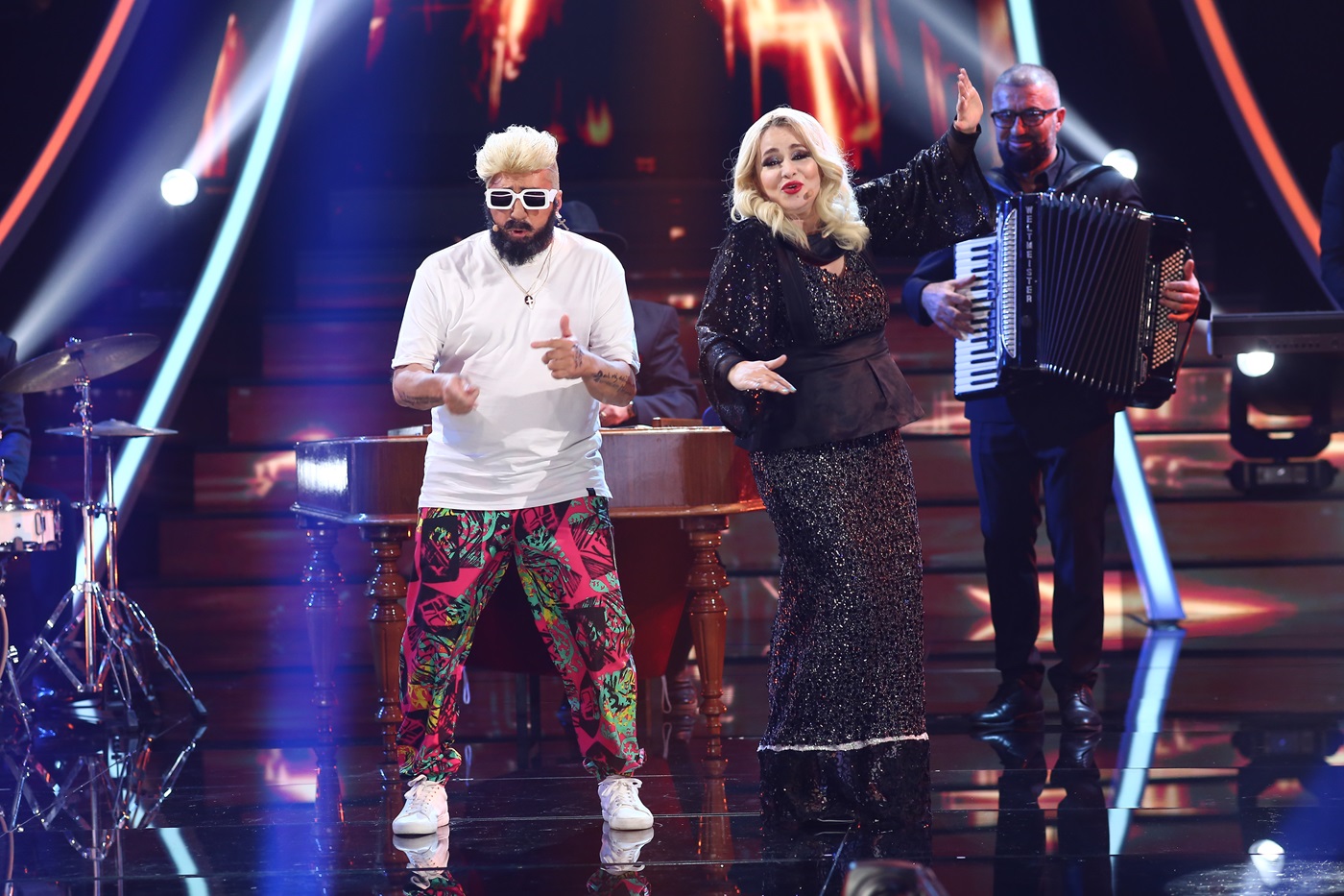 Paula Chirilă a fost atrasă de Connect-R: „Eram fiartă pe el”. Dezvăluirile făcute de actriță la „Te cunosc de undeva!”