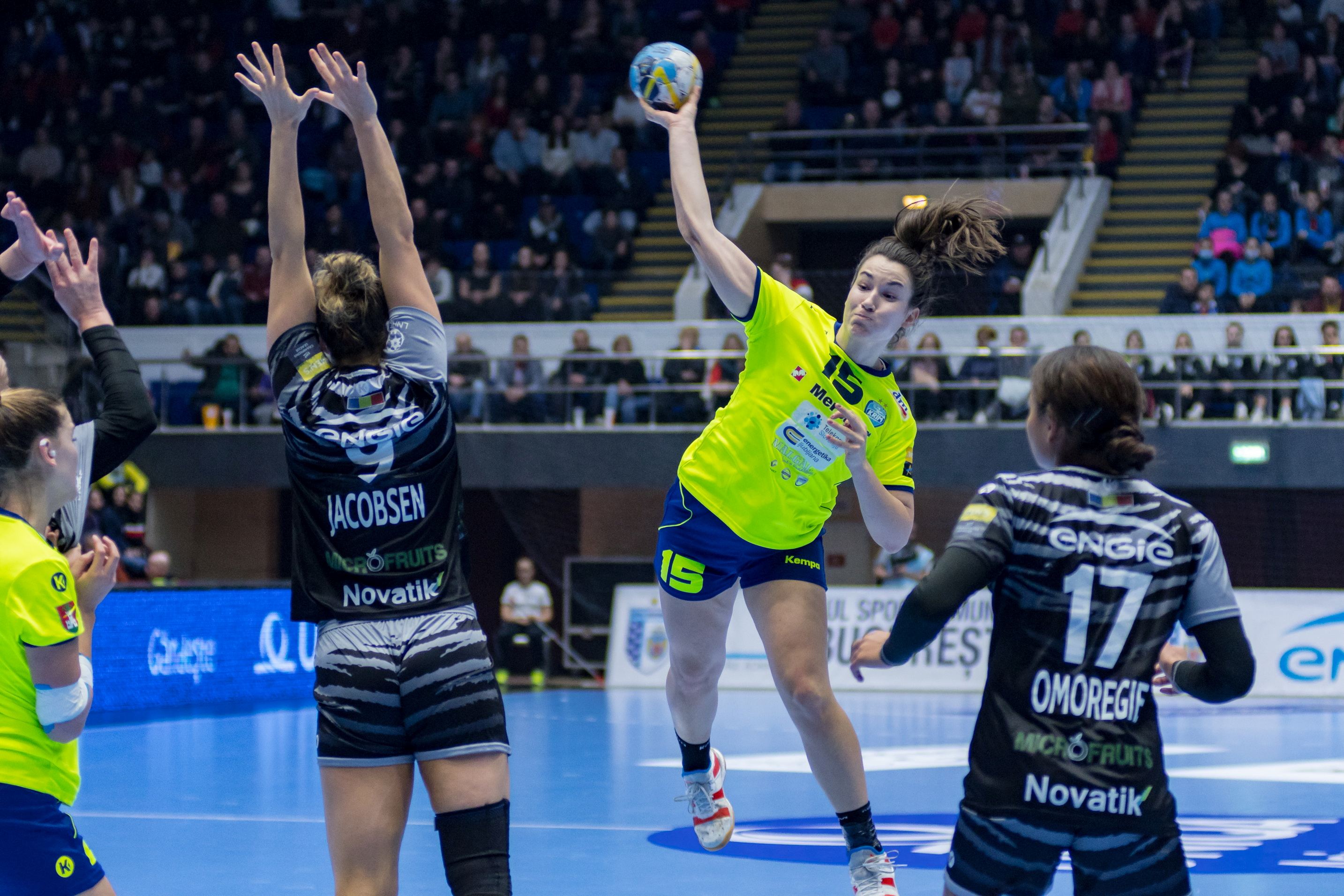CSM București - Krim Ljubljana, 32-26, în grupele principale ale Ligii Campionilor. Pas mare spre sferturi