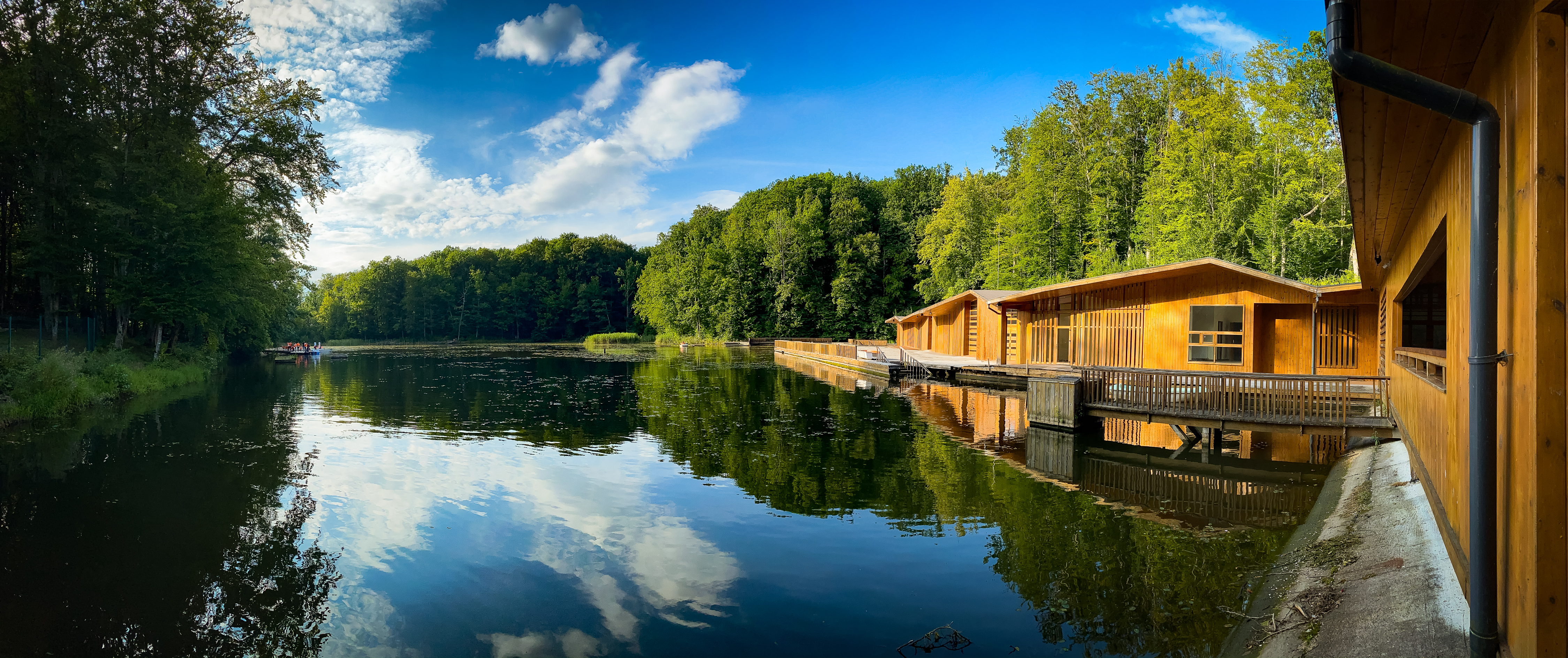 Cât costă vacanța de Crăciun 2025 și de Revelion 2026 în România. Ce caută turiștii și ce buget alocă pentru sărbătorile de iarnă
