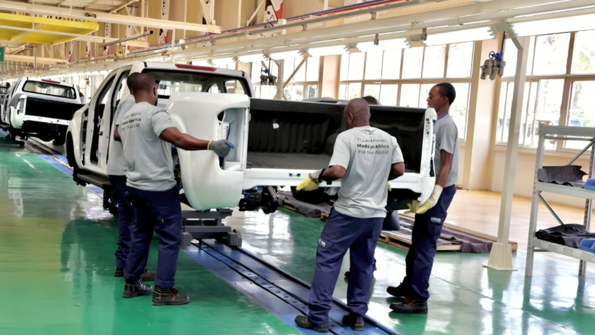 Big boost for Africa's automotive market as Angola opens first-ever vehicle assembly plant