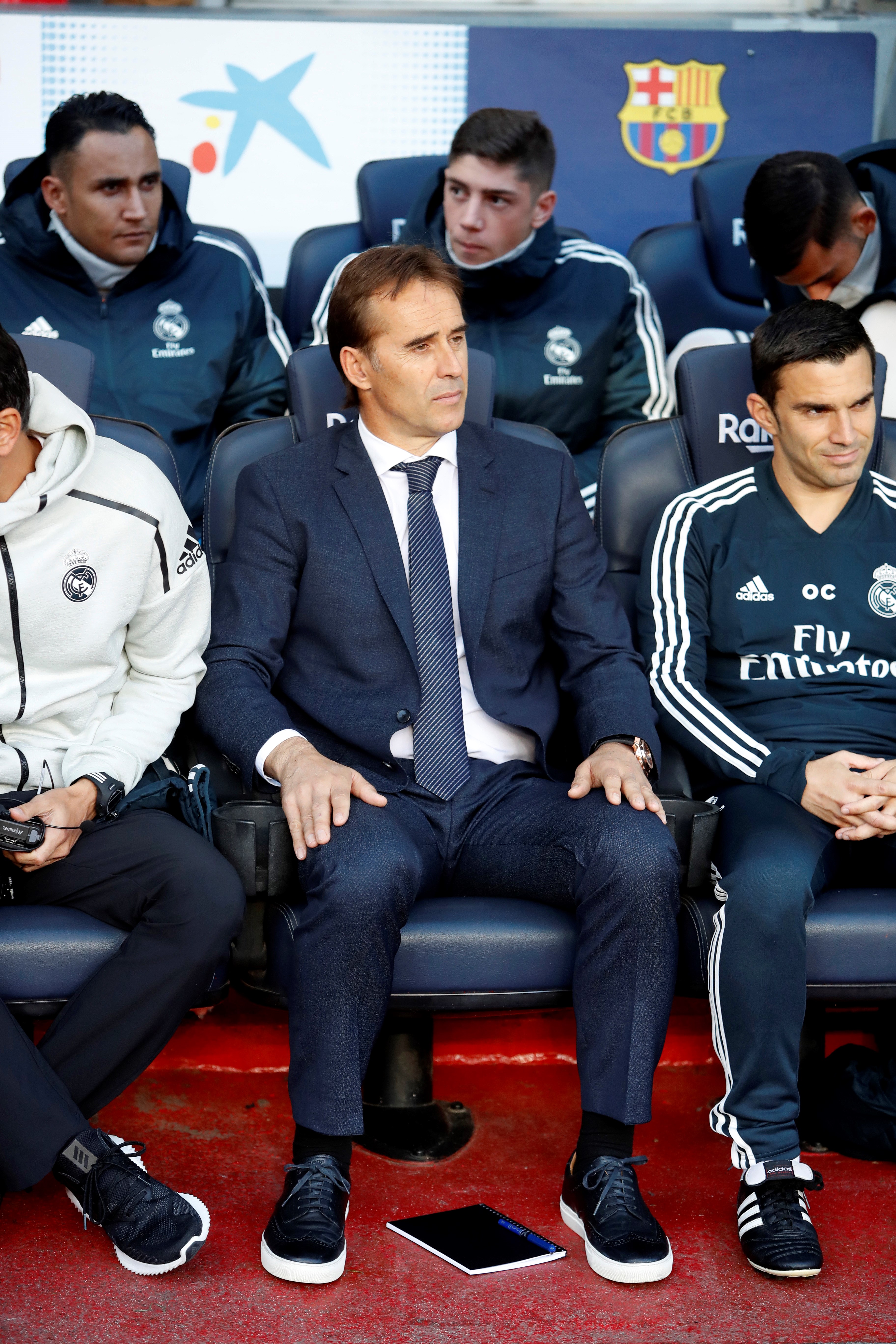 FOTO / Barcelona s-a distrat cu Real. Antonio Conte, refuzat la Madrid! Santiago Solari, interimar!