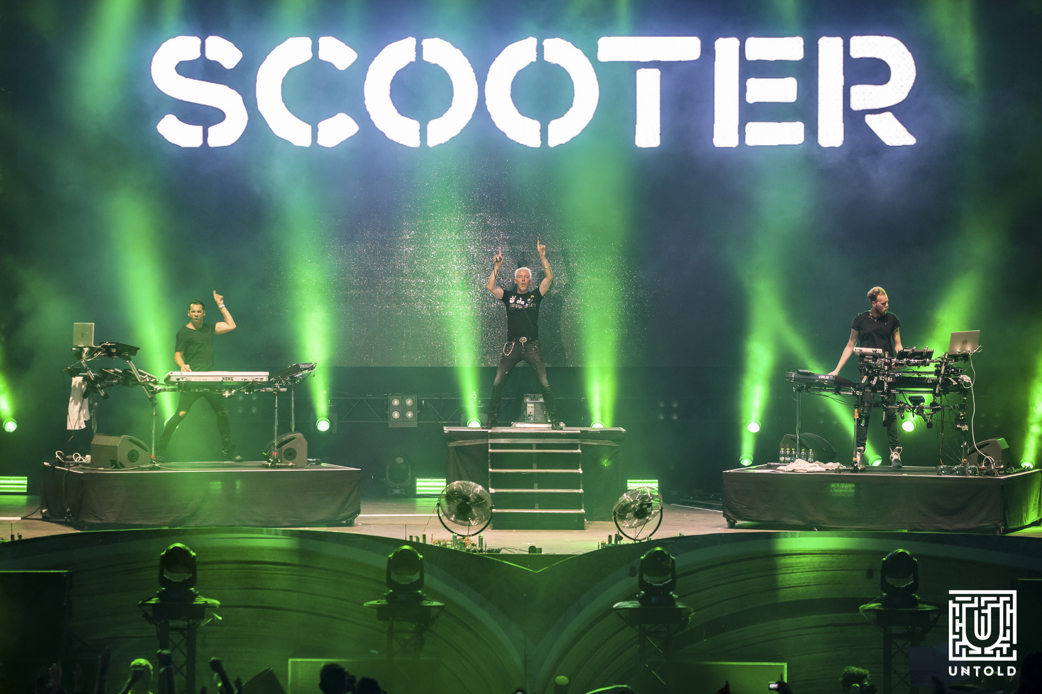 Untold 2016 | Veteranii de la Scooter și «tricolorul» Hardwell au «rupt» scena în a doua zi de festival