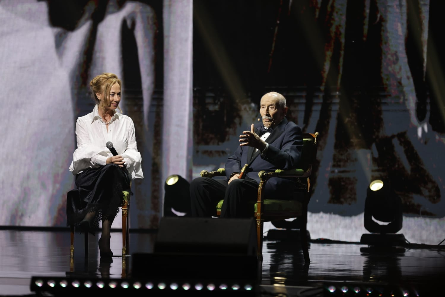 Marele actor Victor Rebengiuc, celebrat la Sala Palatului într-o seară de gală memorabilă- „Dincolo de sublim”
