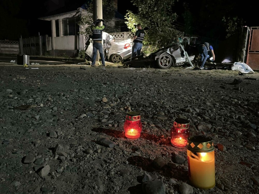 Cine erau cei doi polițiști care au murit în accidentul de la Târgu Lăpuș: „Le-au fost dragi mașinile. Băieți foarte faini”. Mașina lor s-a rupt în două
