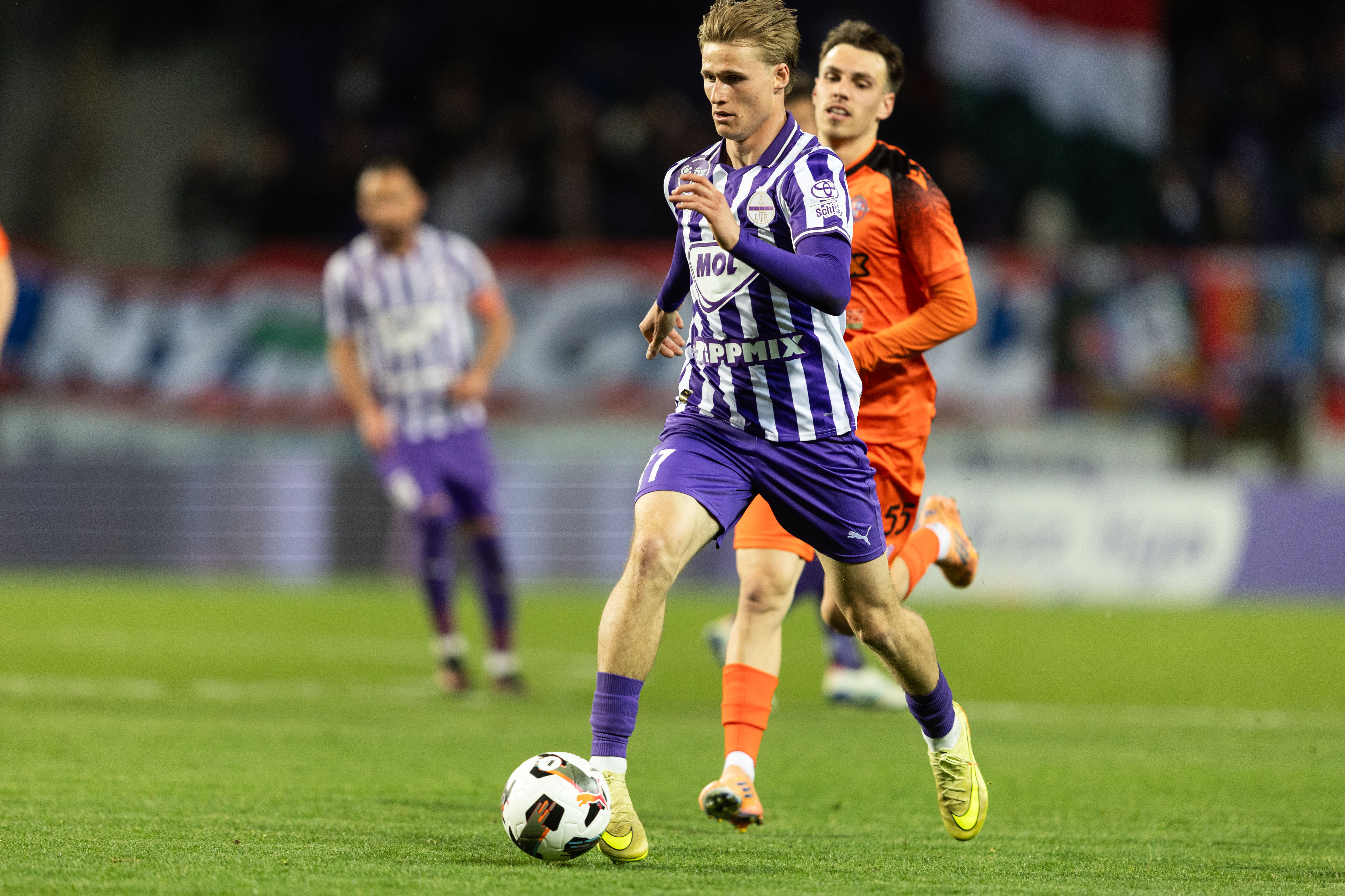 Végleg megszerezte a Frankfurt tehetségét az Újpest