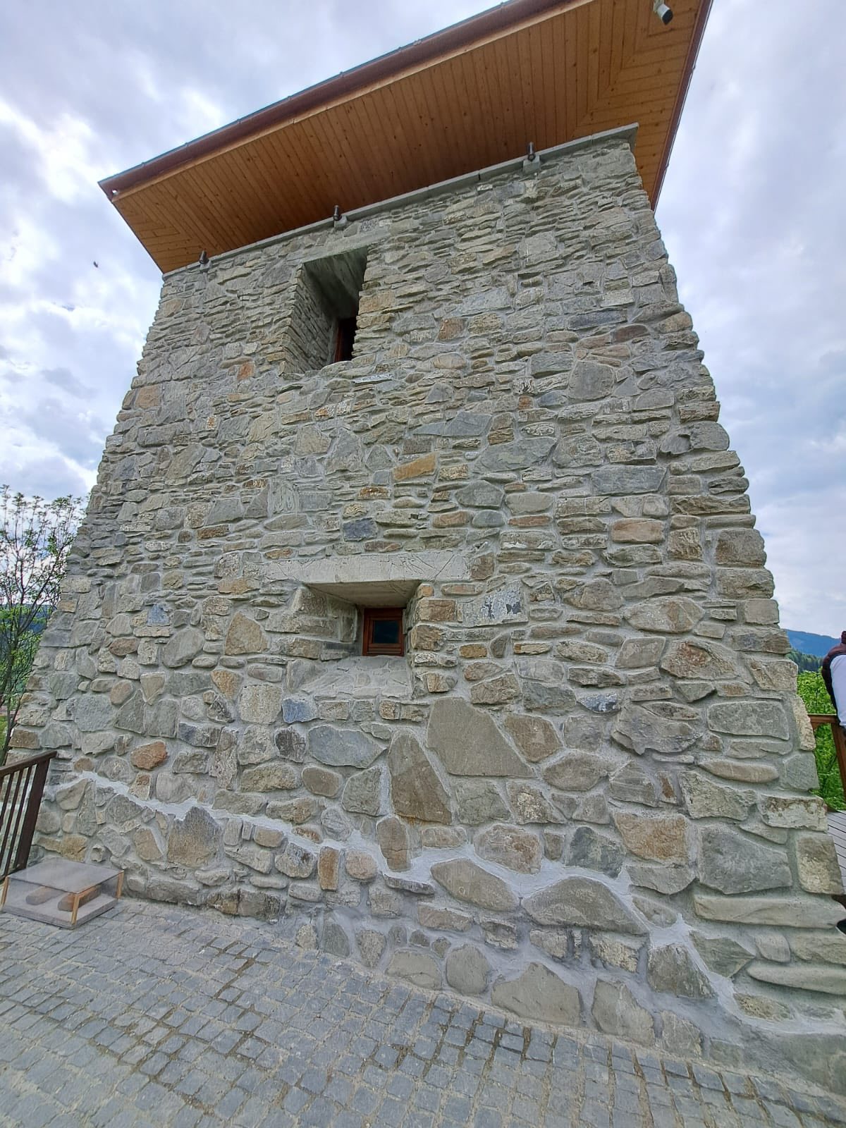 Renașterea Cetății Rakoczi: Fostul punct vamal dintre Moldova și Transilvania a fost restaurat de CNI