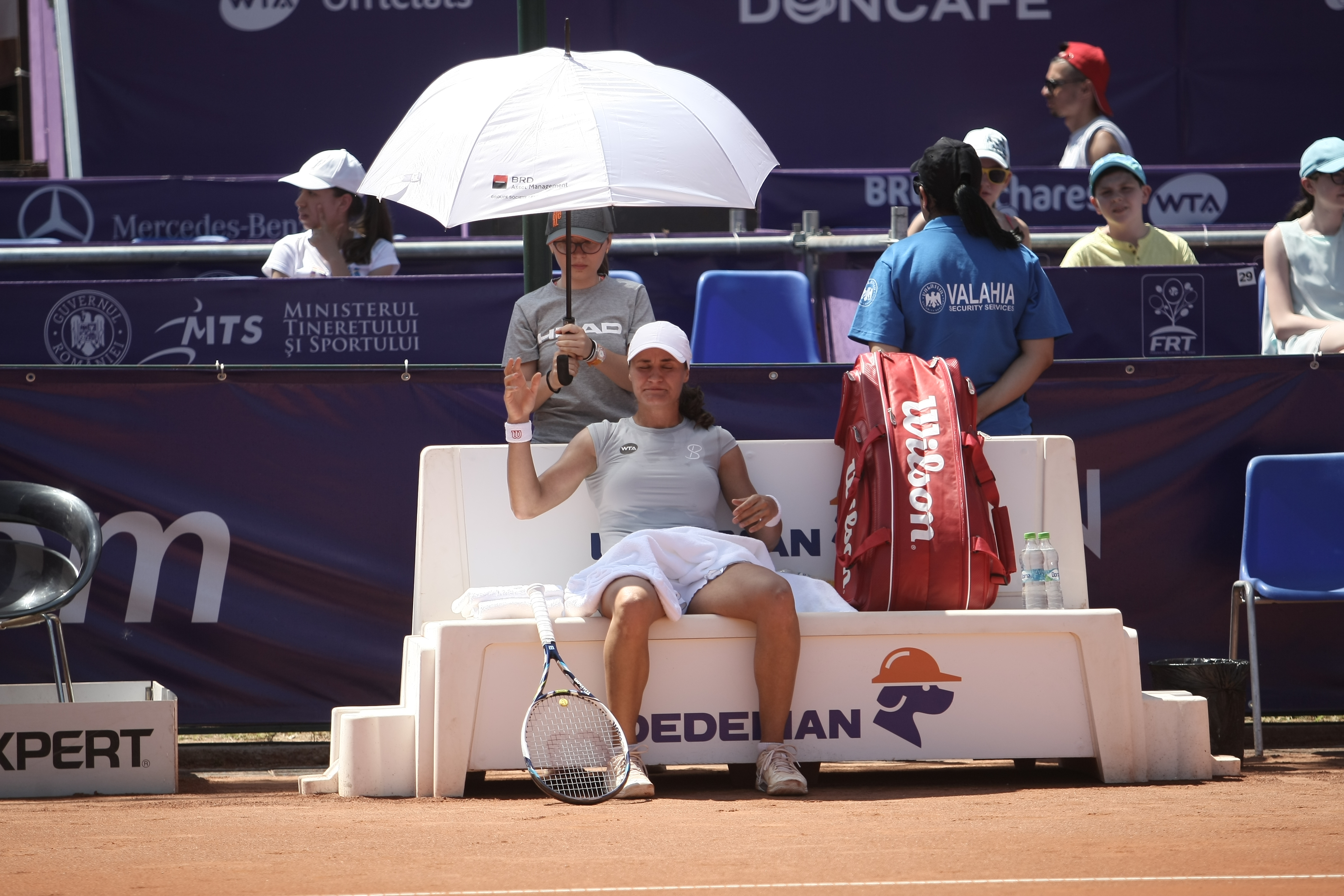 Openul de tenis al României. Halep a pierdut un set la locul 200 WTA, dar a întors scorul ca o campioană! / LIVESCORE și GALERIE FOTO&VIDEO
