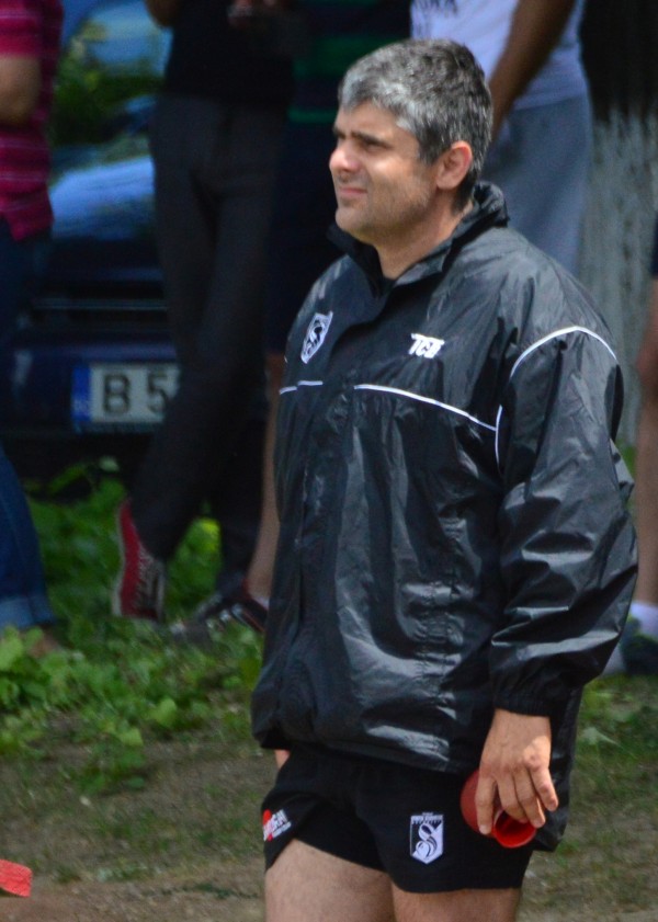 Sportul și Grivița, cele mai vechi echipe, își dispută întâietatea în liga a treia / FOTO