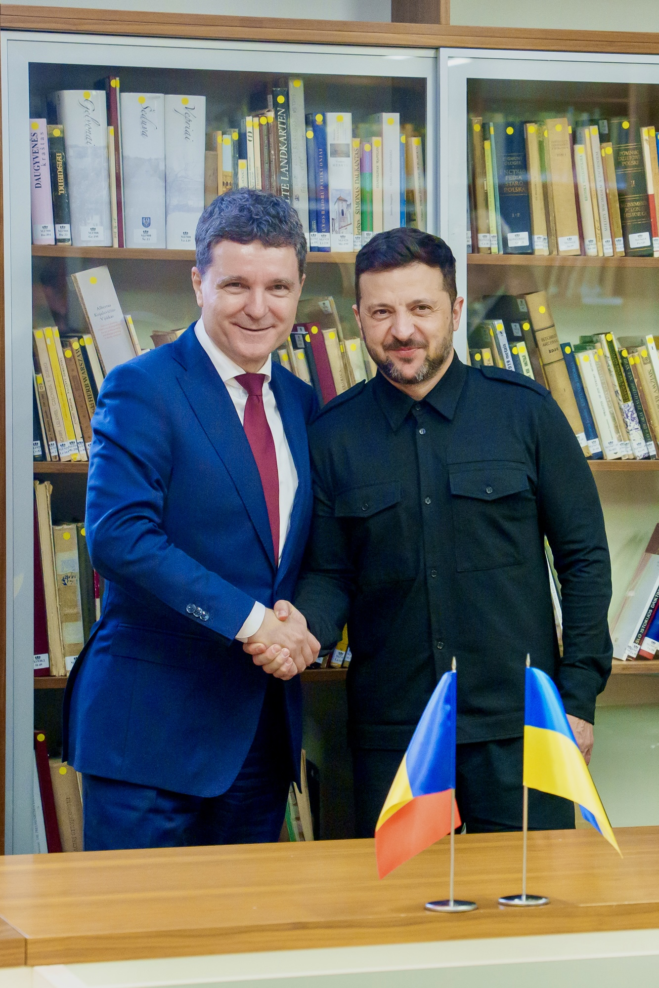 Volodimir Zelenski, mesaj pe X după discuția cu Nicușor Dan de la Vilnius: „Ucraina poate conta pe sprijinul continuu al României”