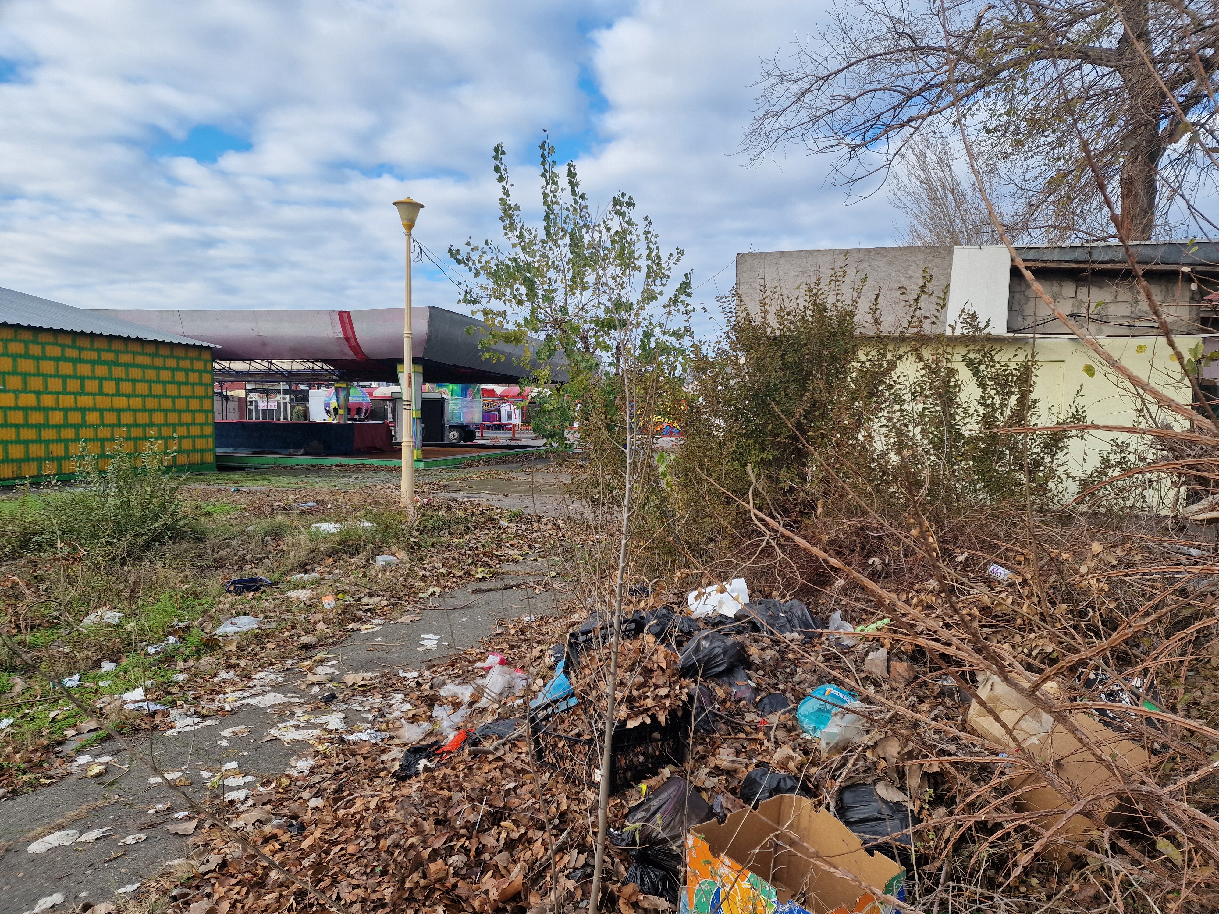 FOTOREPORTAJ Cum arată stațiunea Mamaia iarna: marea liniștii și plaja pescărușilor
