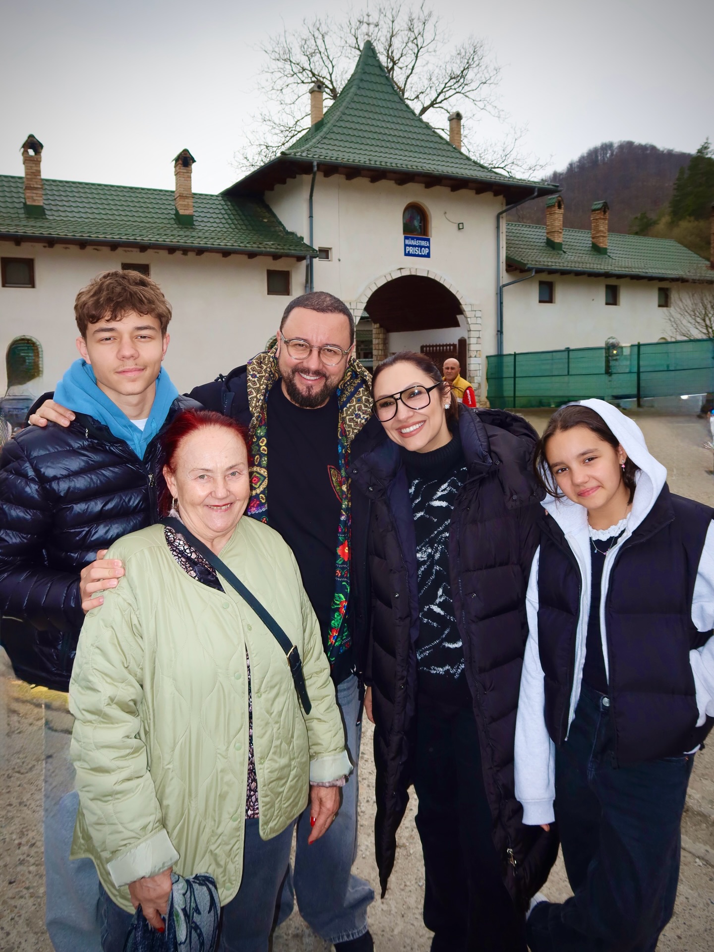 Unde au apărut Andra și Cătălin Măruță după ce au petrecut Paștele la Brașov: „Întâlnire de suflet”