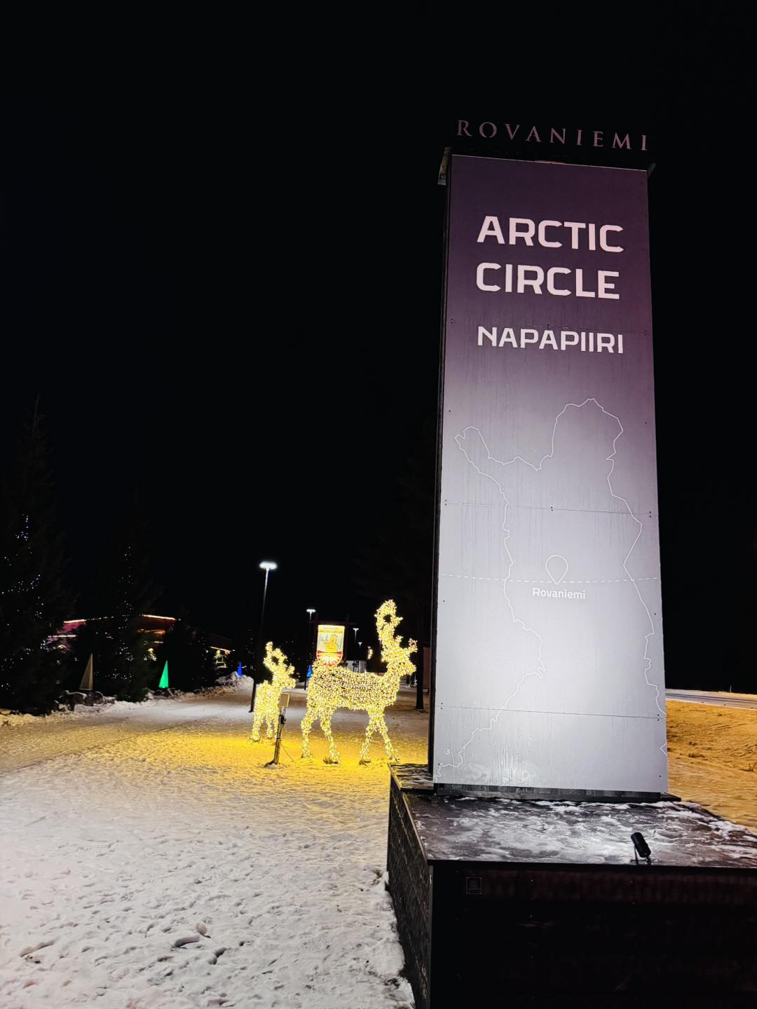 Aventura românului care a ajuns la Cercul Polar cu o Dacia Spring. A parcurs 3.000 de kilometri în 9 zile | VIDEO