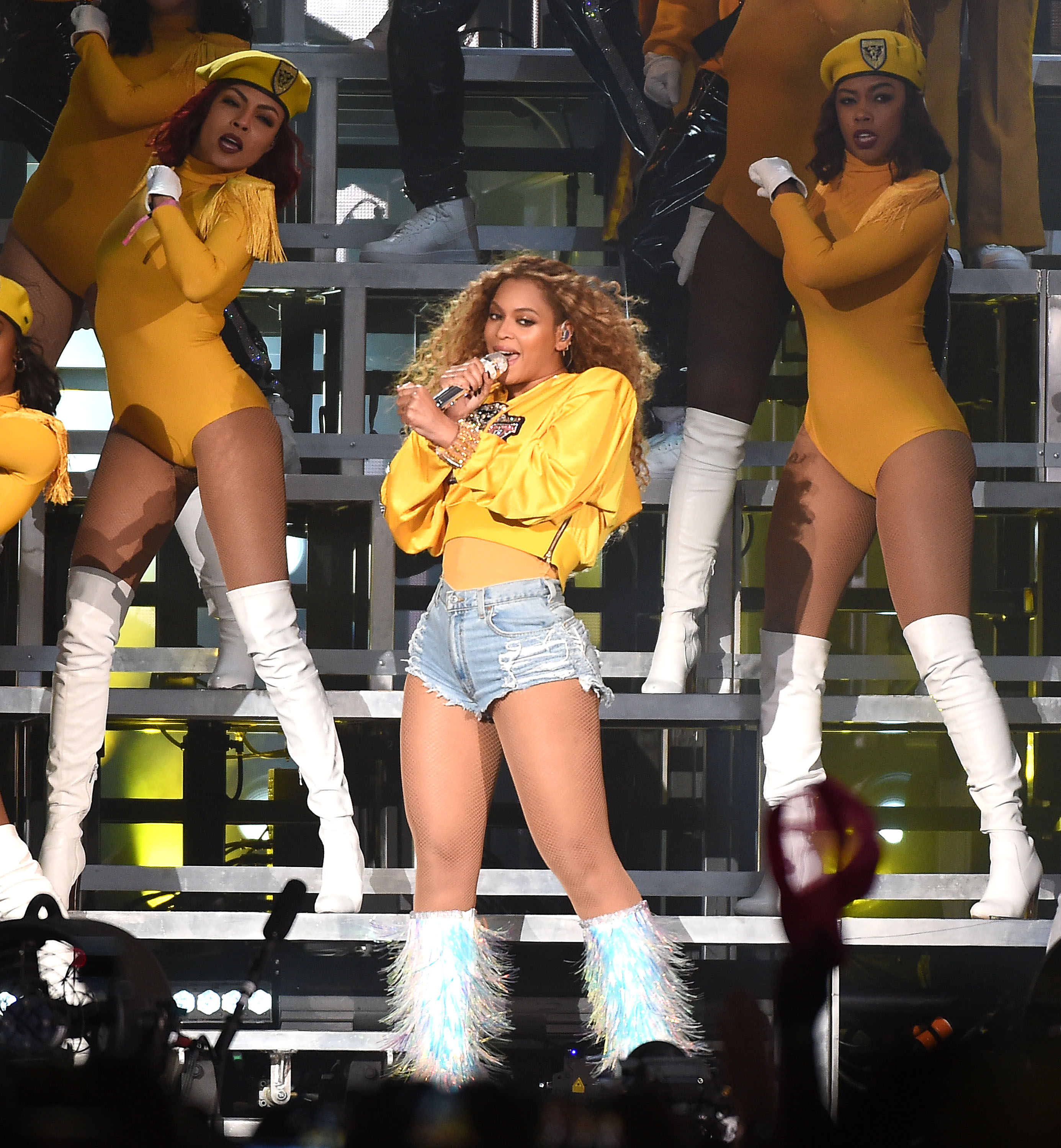 Beyonce, la festivalul Coachella. Spectacolul oferit de cântăreață - FOTO și VIDEO