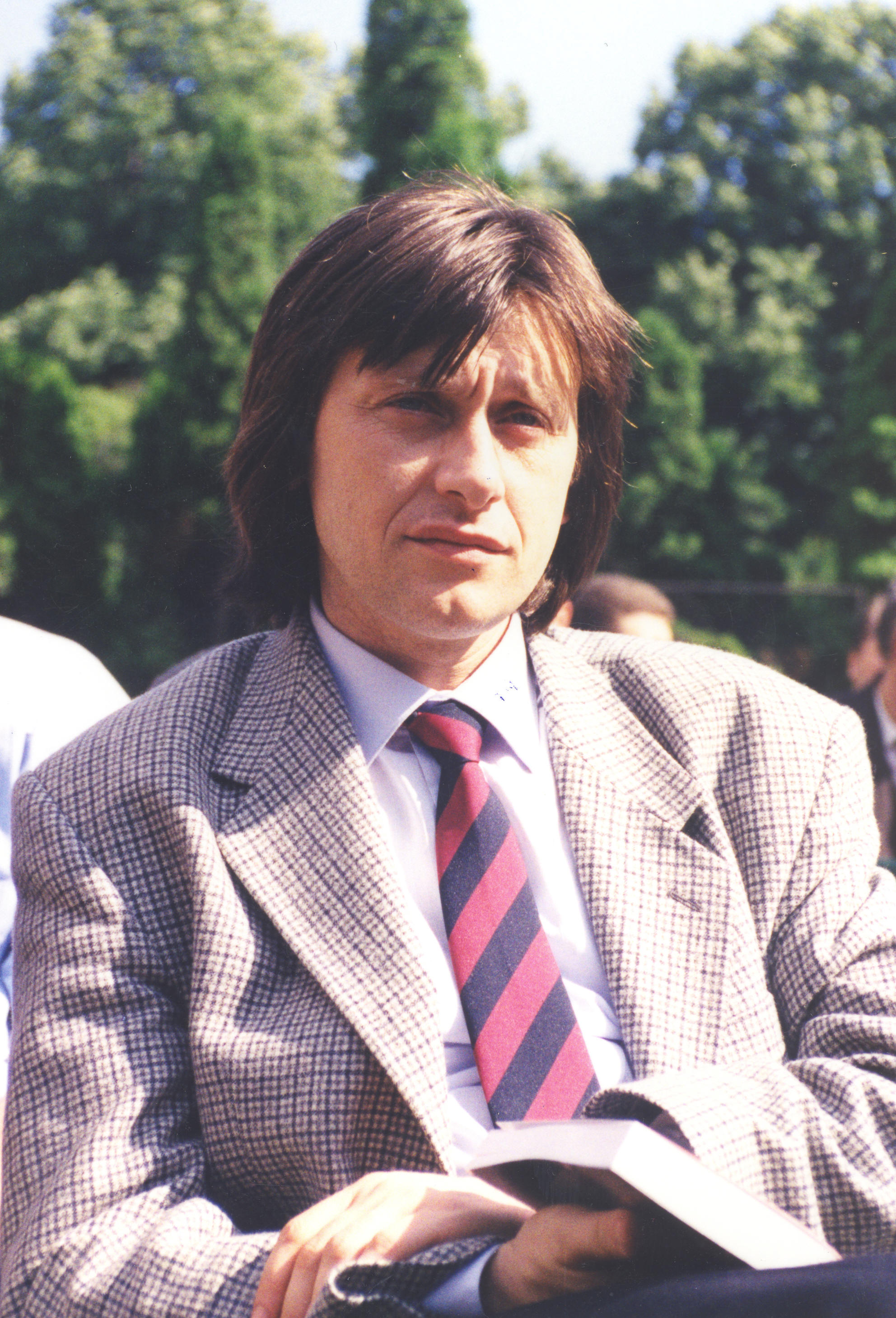 Atunci și Acum: Crin Antonescu, profesorul de istorie care a adus pe scena politică proiectul eșuat USL
