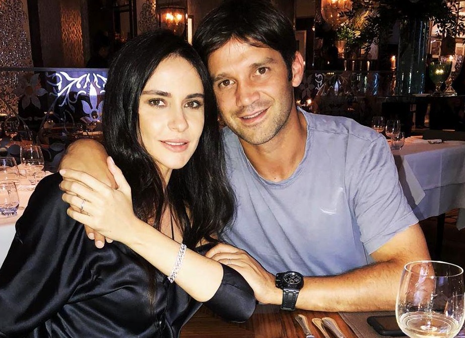 Imagini rare cu fetele lui Cristi Chivu și ale Adelinei. Natalia și Anastasia joacă fotbal în Milano