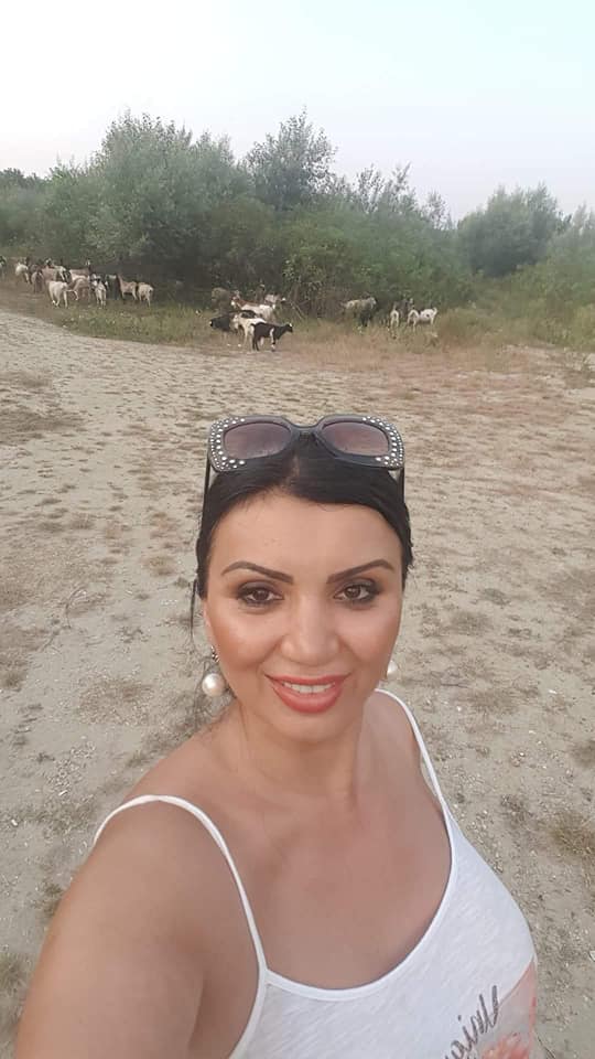 Adriana Bahmuțeanu și-a dus copiii în  vacanță la unul dintre cei mai cunoscuți bucătari. "Îl știu de peste 20 de ani" | FOTO