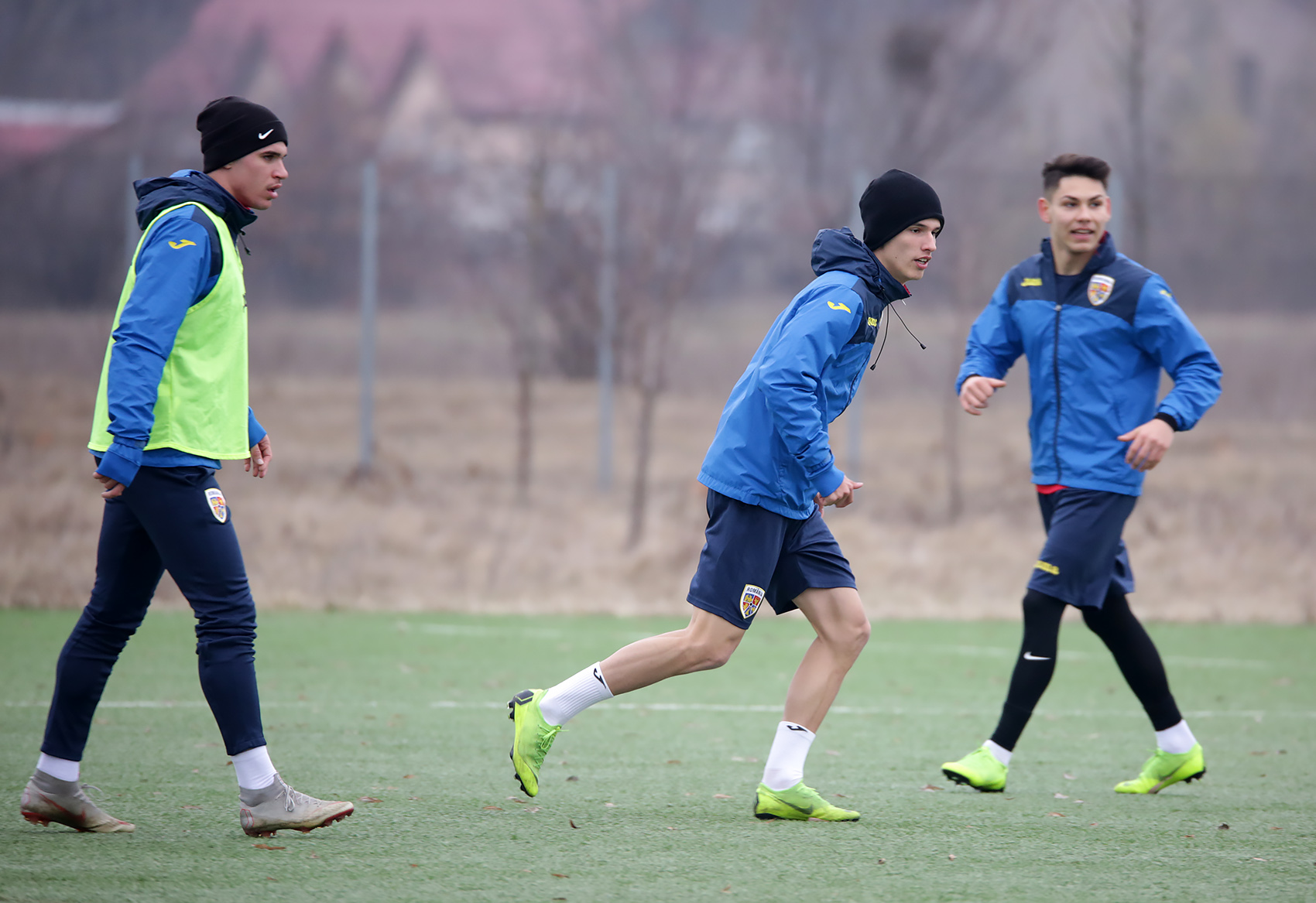 Antrenorul Daniel Oprescu, după ce tricolorii U19 au ratat calificarea la Euro 2019: ”Nu înțeleg de ce se face o tragedie” | VIDEO