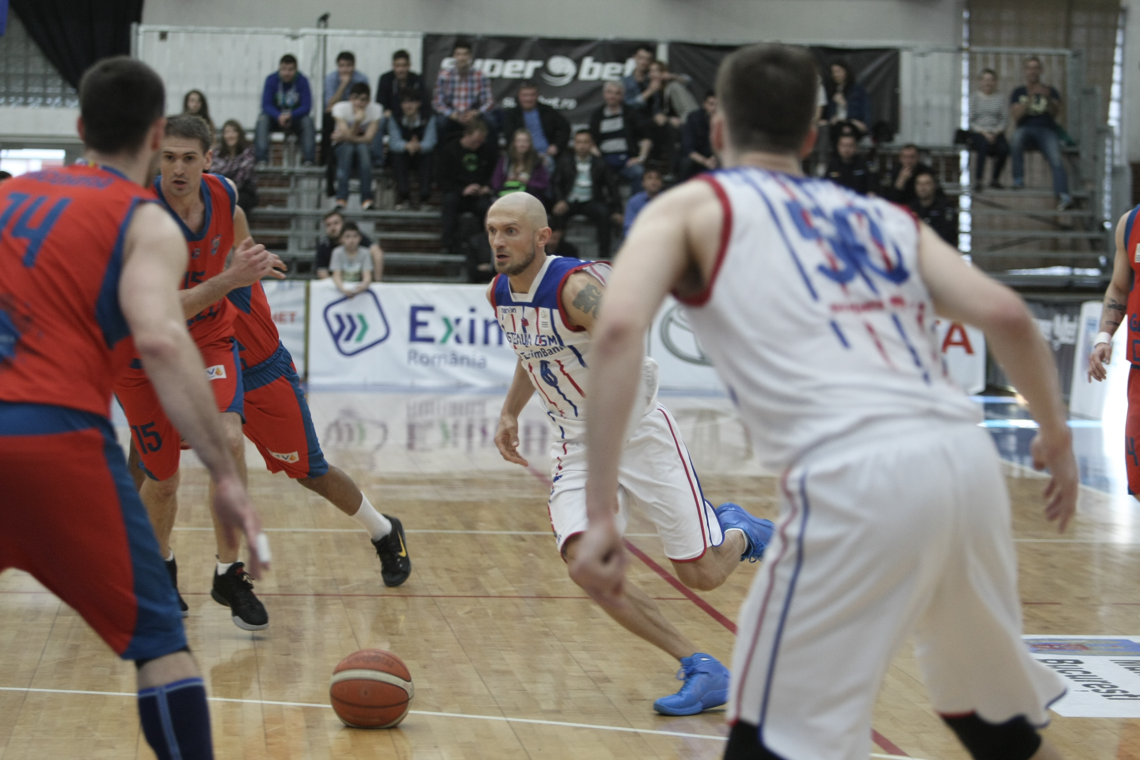 Levi Szijarto e sigur că Steaua CSM Eximbank va câștiga Liga Națională masculină de baschet: ”Suntem o echipă tare”. Darwiche: ”Da, obiectivul e titlul!” | FOTO