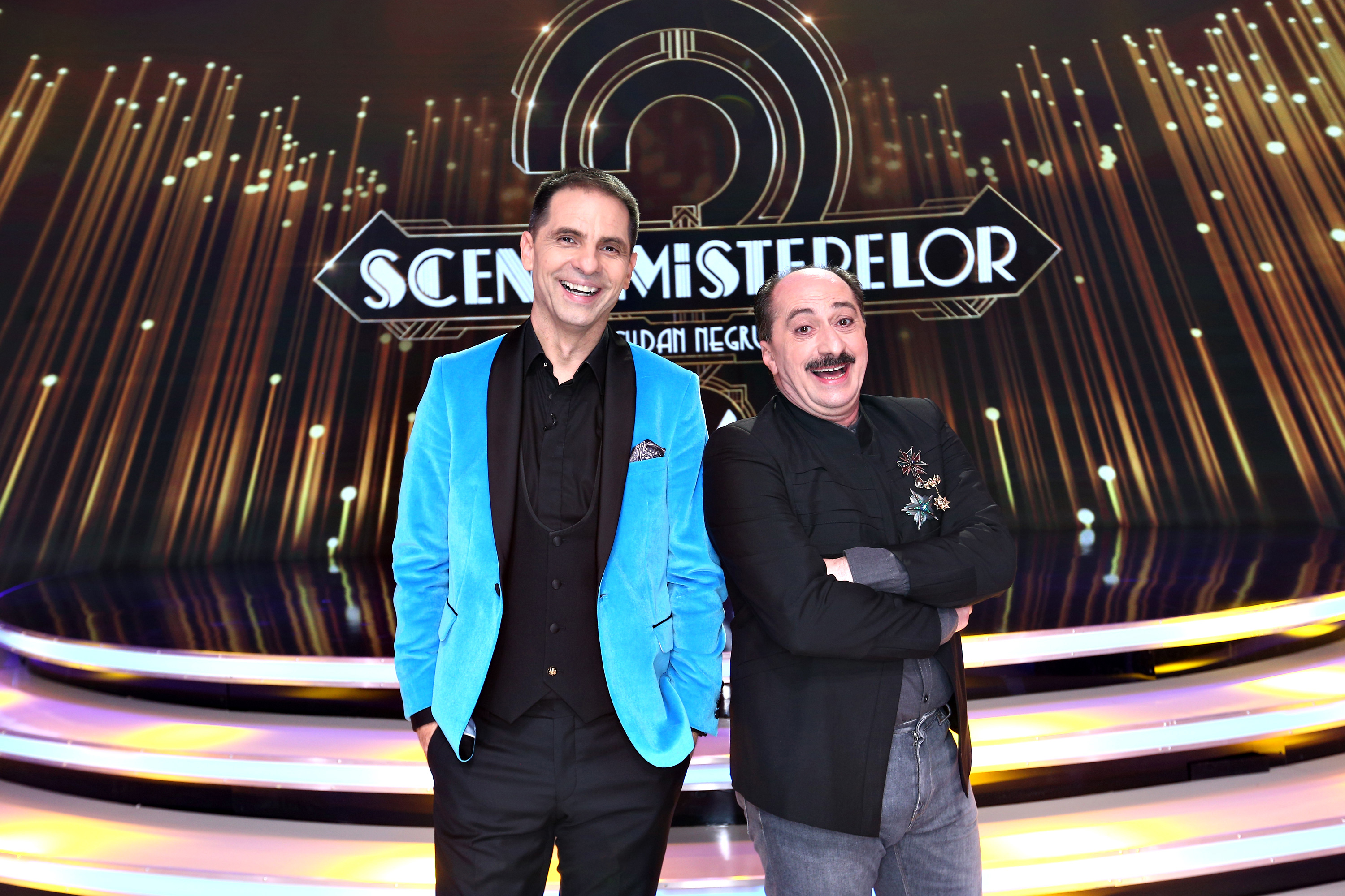 Romică Țociu, co-prezentatorul lui Dan Negru, la Scena Misterelor | FOTO