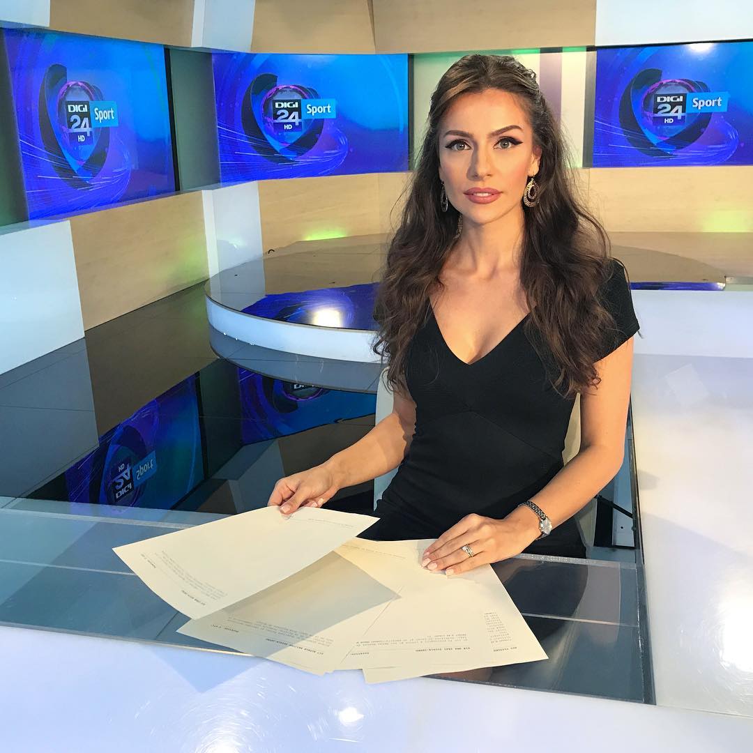 Ce mesaje primește prezentatoarea Simona Țăranu de la fotbaliști: „Bestia întotdeauna se comportă frumos și își vede interesul, nu?”