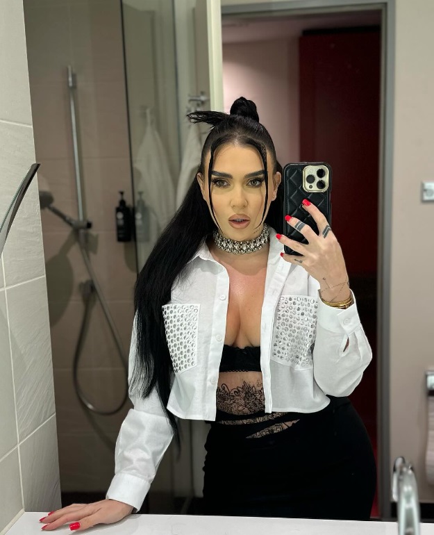 Oana Radu, reacție dură după ce s-a spus că a făcut credit să își ia casă: „Eu muncesc cât tu probabil stai și bei bere la televizor”