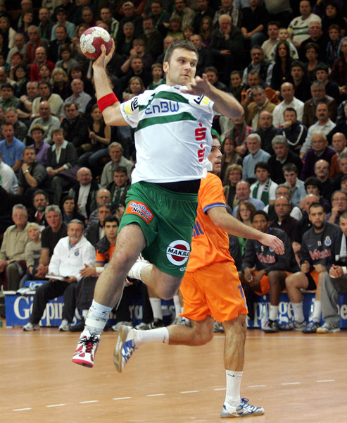 Neamţul Dragoș Oprea va juca pentru naționala de handbal / EXCLUSIV