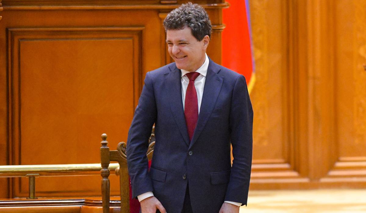 Nicușor Dan, atenționat de Alexandru Ciucu. Ce îi recomandă creatorul de modă președintelui: „Să nu lase impresia de indiferență”