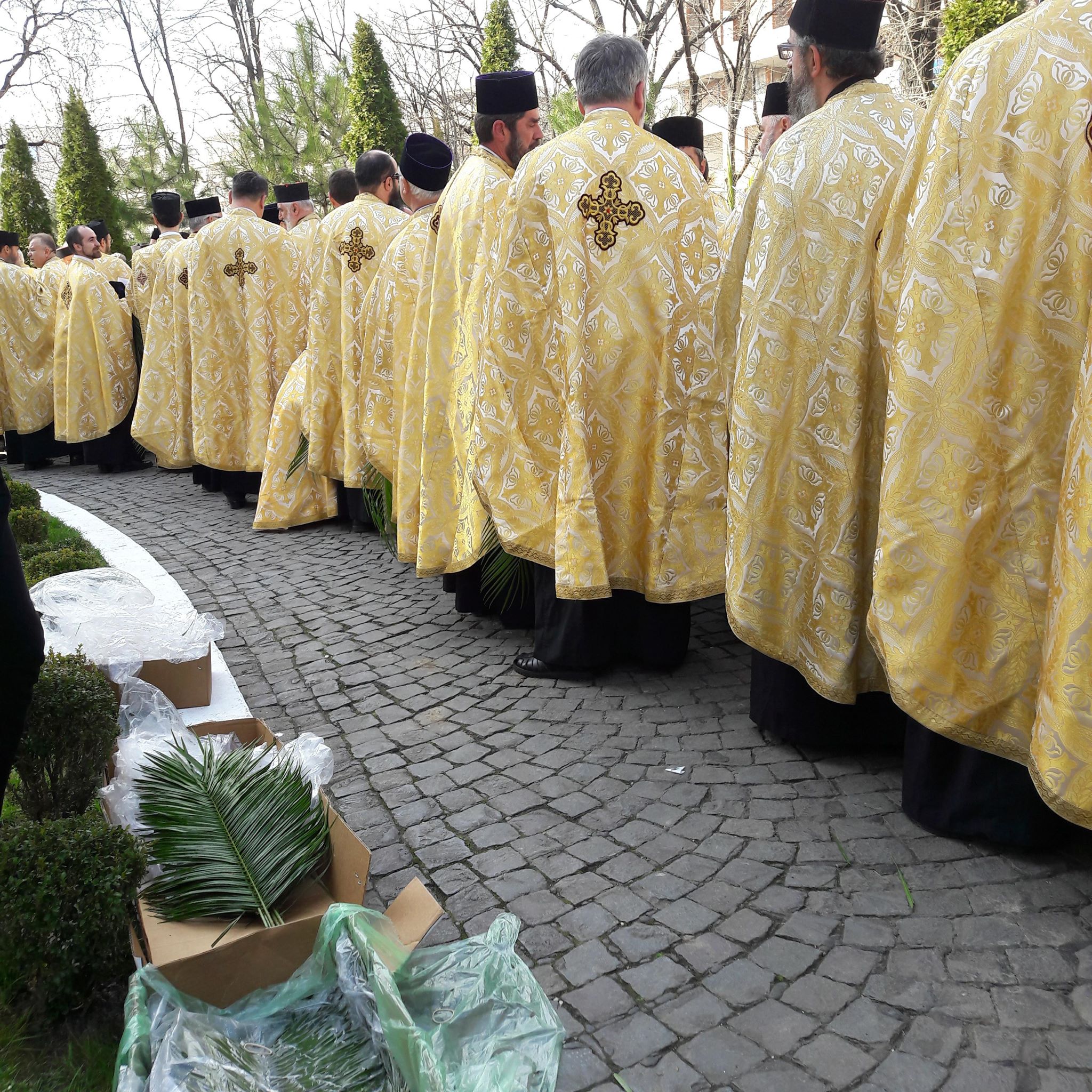 Pelerinaje de Florii organizate în mai multe orașe din țară, inclusiv în București (FOTO & VIDEO)