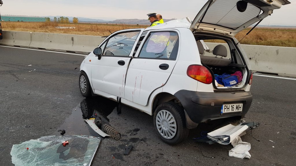 Accident cu trei mașini pe DN1, în zona localității Băicoi. Doi oameni au murit și un altul a fost grav rănit