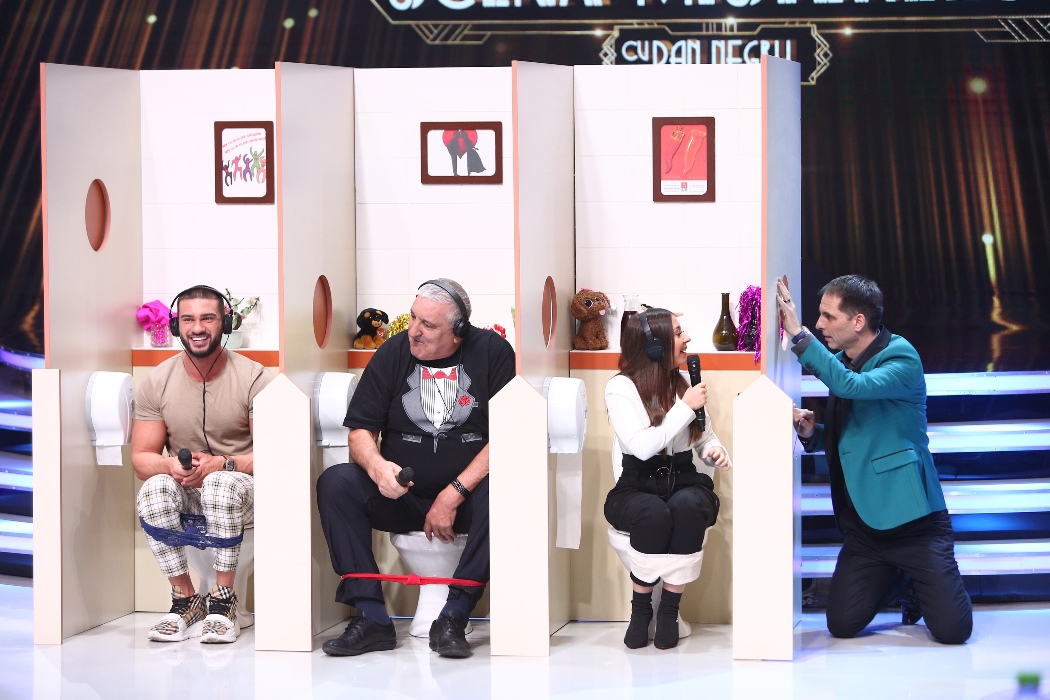 Rică Răducanu, Jojo, Nicole Cherry și nea Mărin Barbu se alătură vedetelor care ghicesc măștile la "Scena misterelor" | FOTO