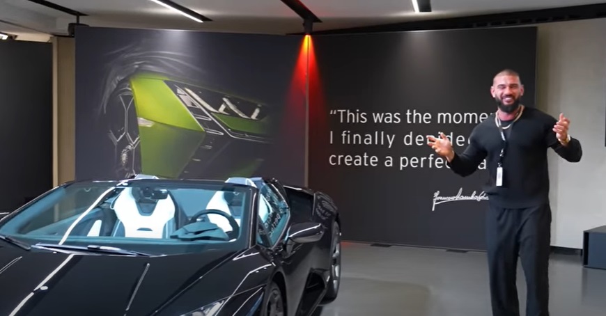Imagini cu mașina de 300.000 de euro a lui Dorian Popa. A mers la fabrica Lamborghini, în Italia: „Mi-au dat și lacrimile”